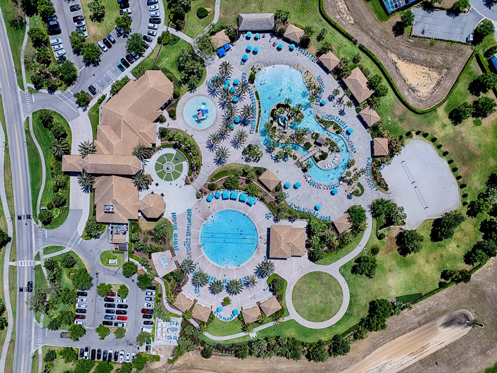 1408 DEUCE CIRCLE photo 4