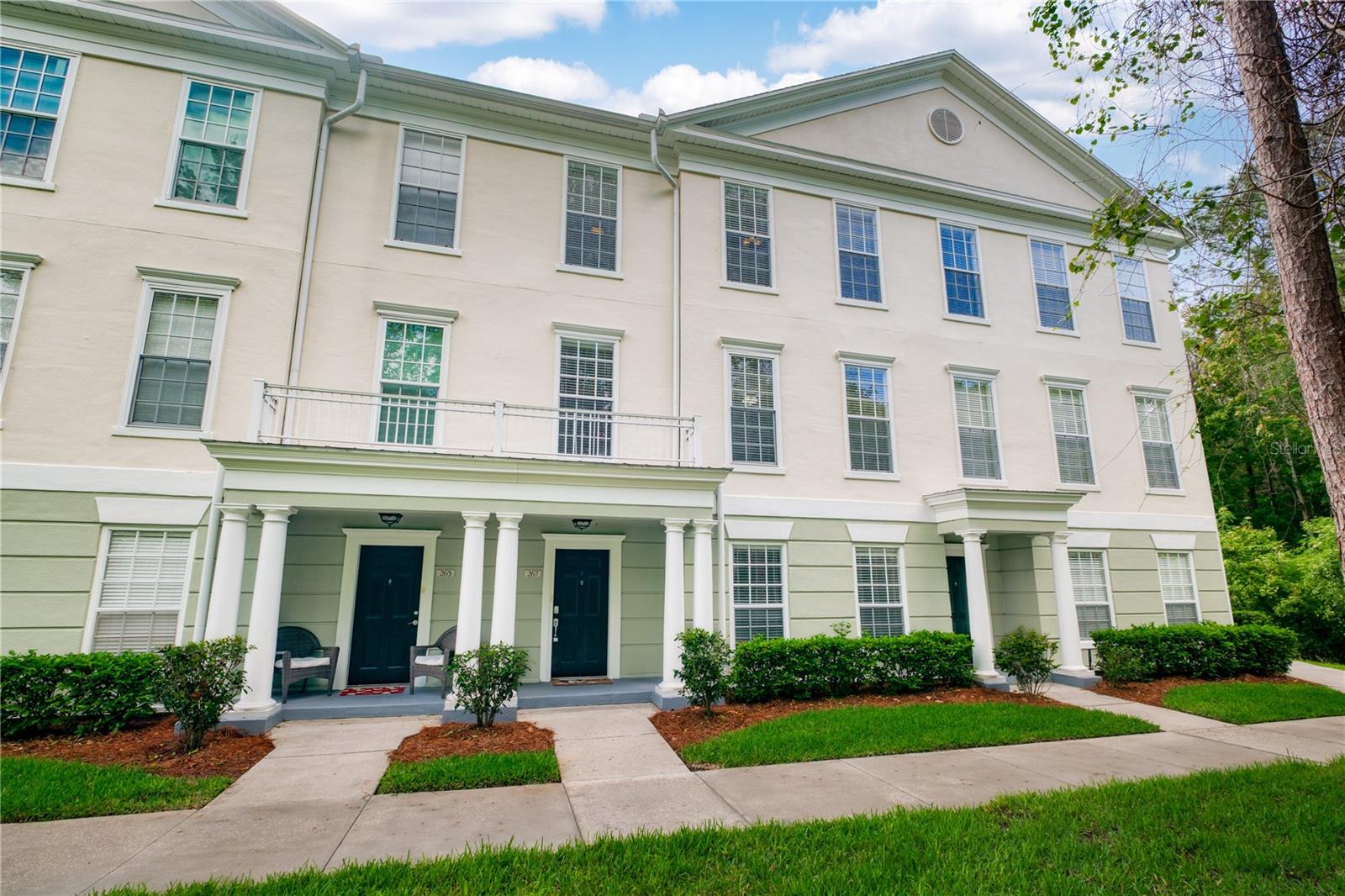 267 GOLDENRAIN DRIVE