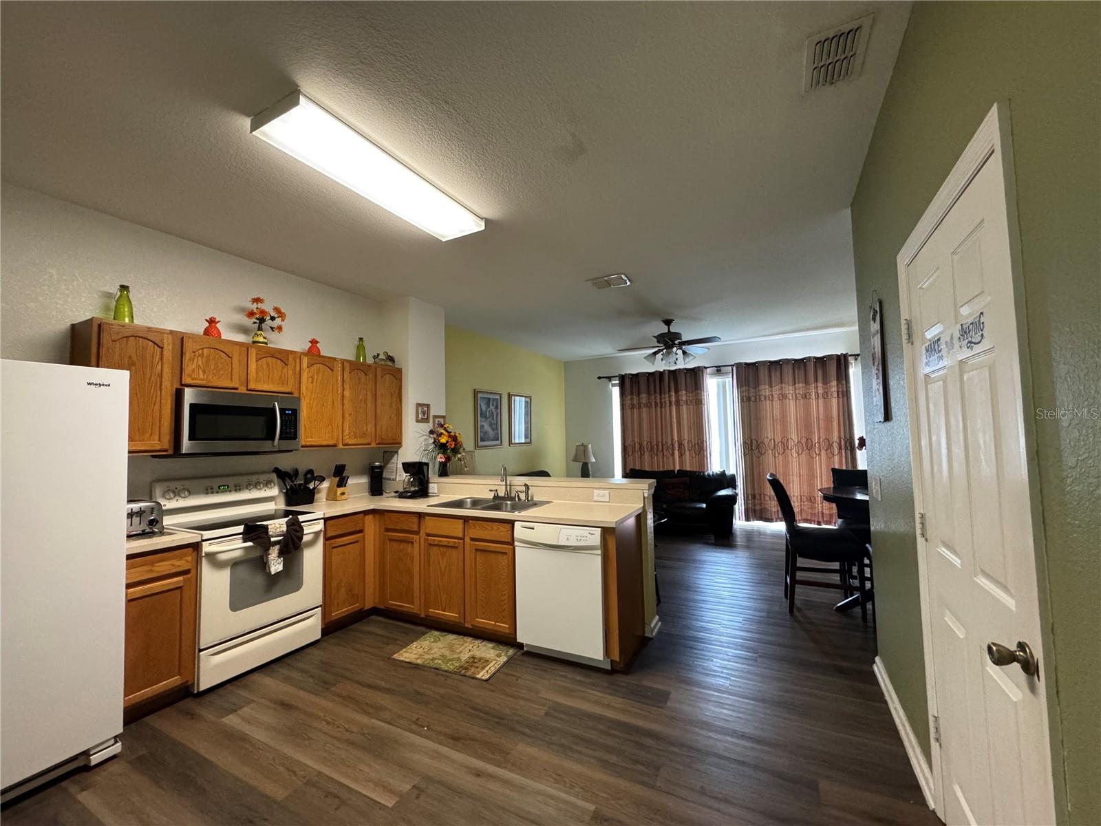 7658 Otterspool Street — photo 2 of 17