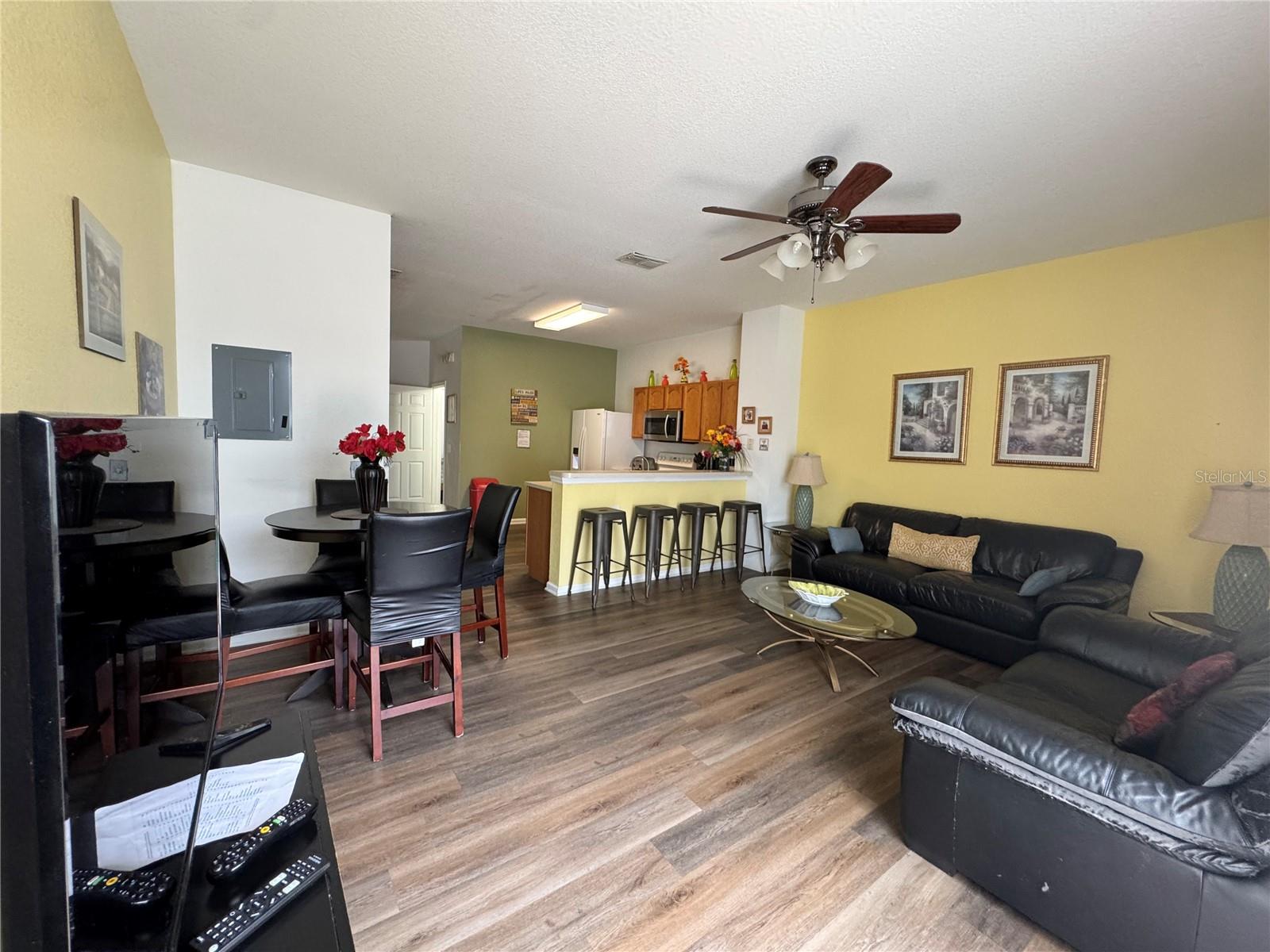 7658 Otterspool Street — photo 3 of 17