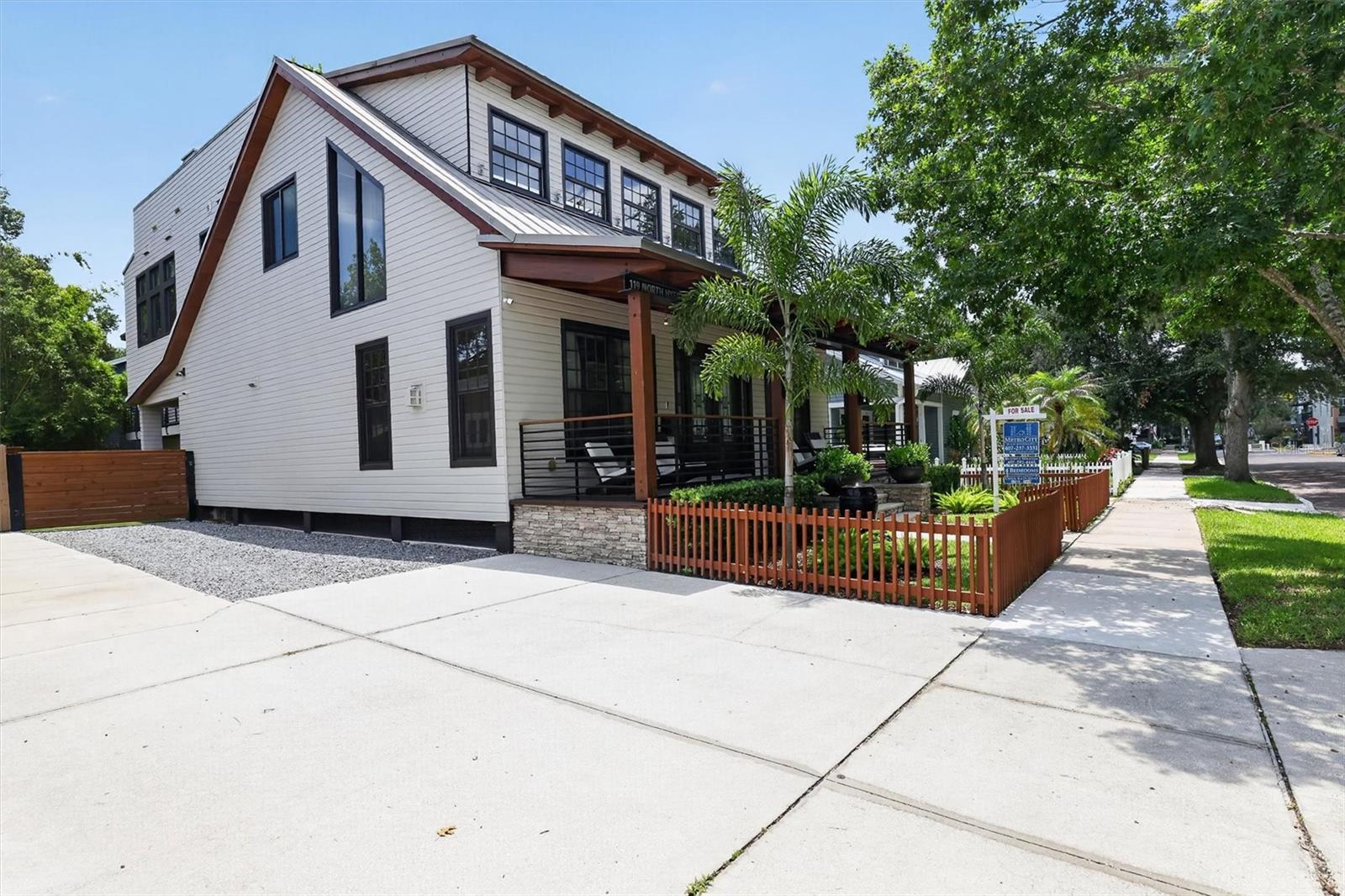 119 N HYER AVENUE photo 3