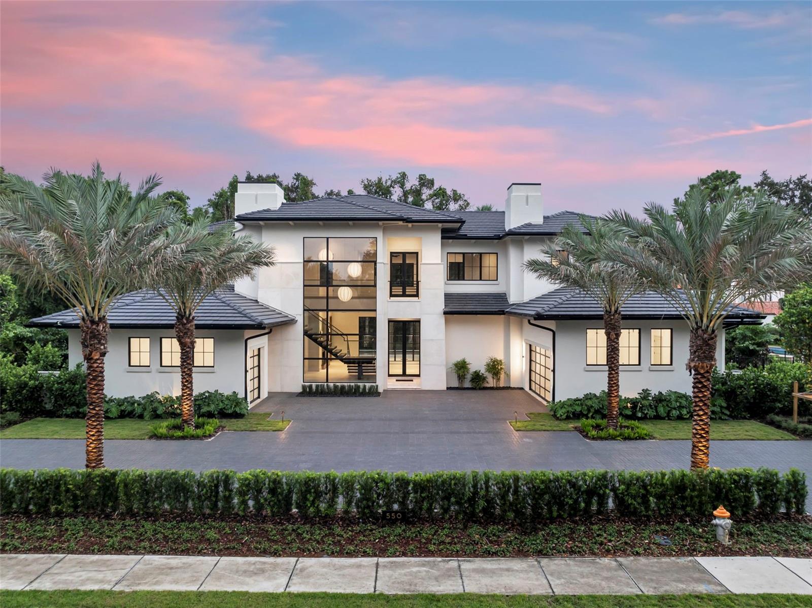 550 PALMER AVENUE