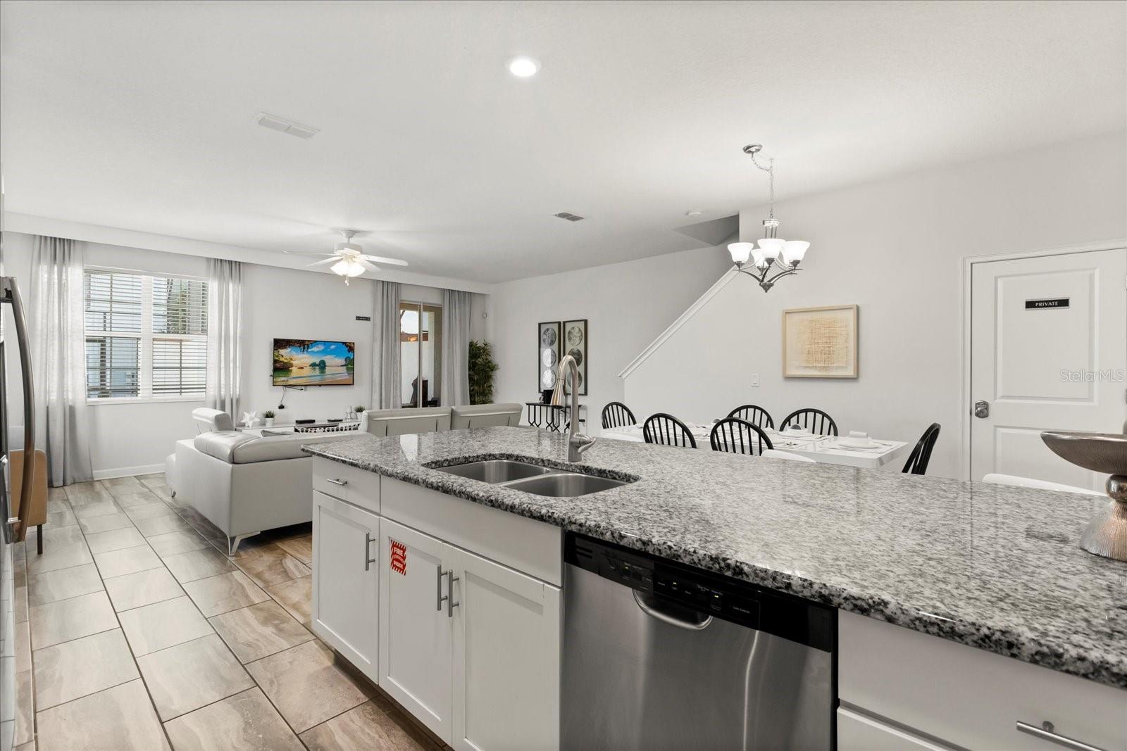 4800 Crusoe Street — photo 14 of 39