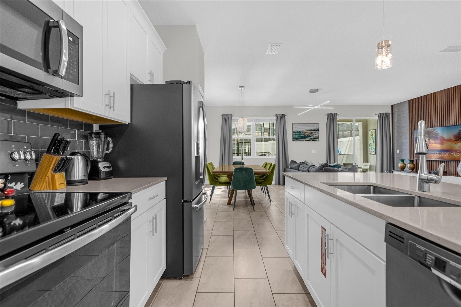 4823 Dedication Street — photo 5 of 30