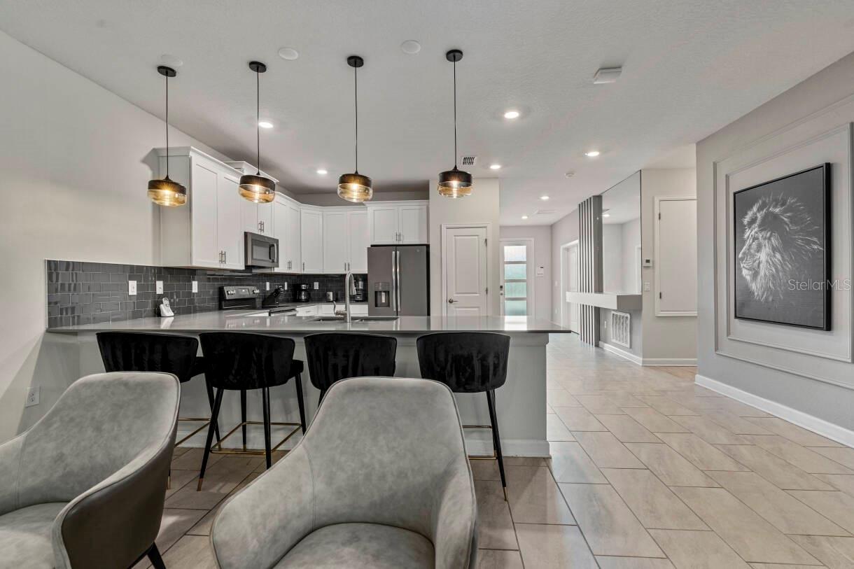 2830 Storey Cove Avenue — photo 2 of 44