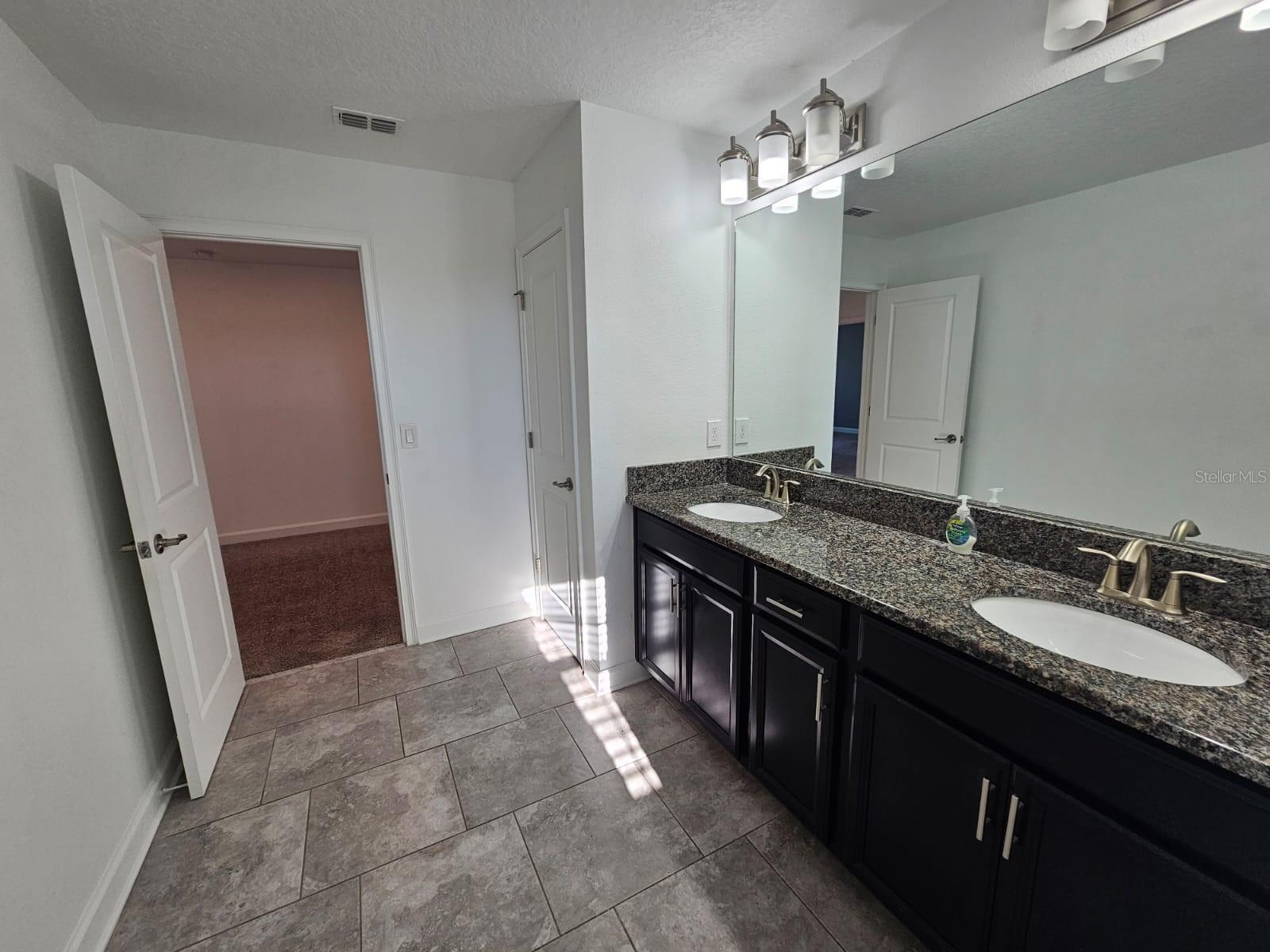 3059 Beaver Creek Drive — photo 34 of 60