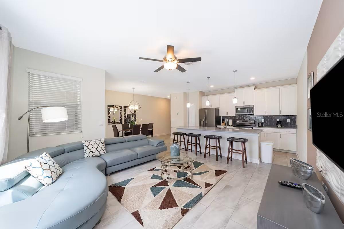 4905 Windermere Avenue — photo 9 of 27