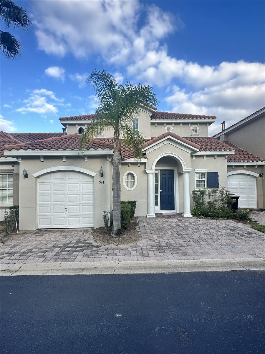914 BRUNELLO DRIVE