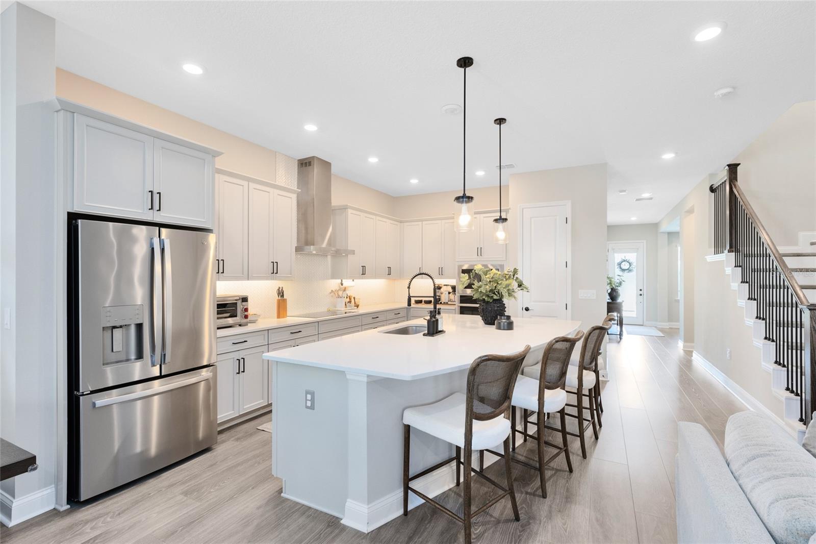 8603 DUBOCHET STREET photo 4