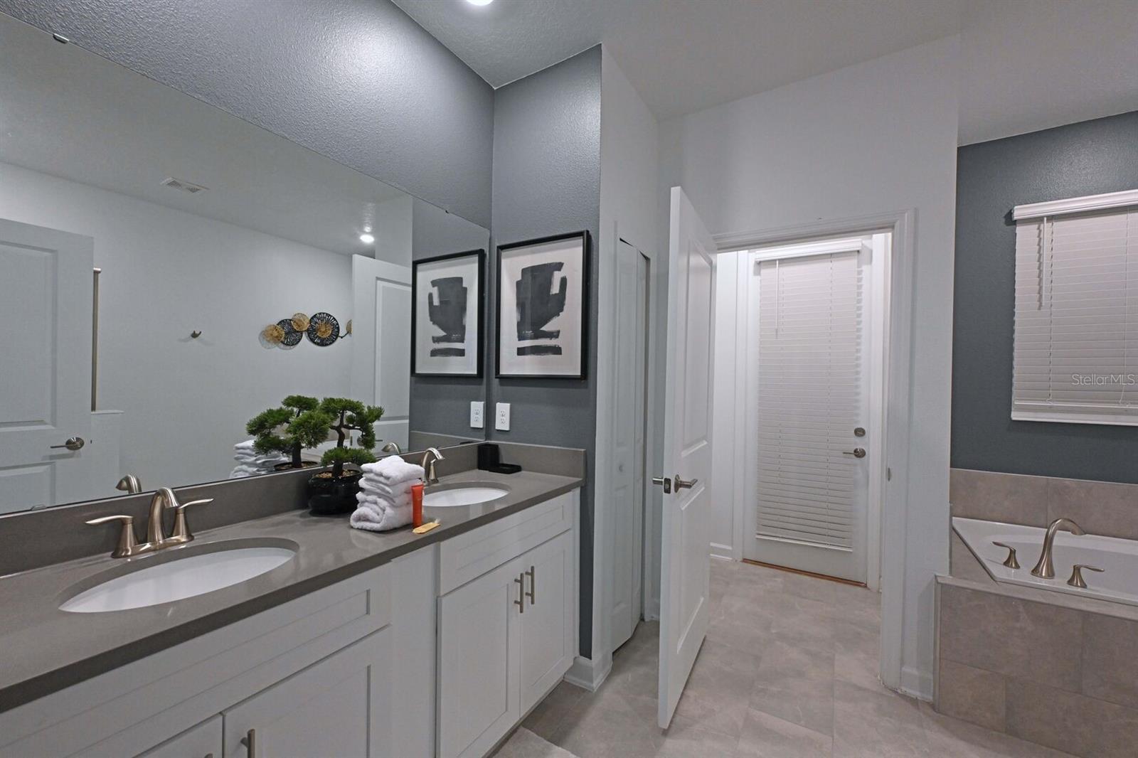 2956 Penelope Loop — photo 33 of 60