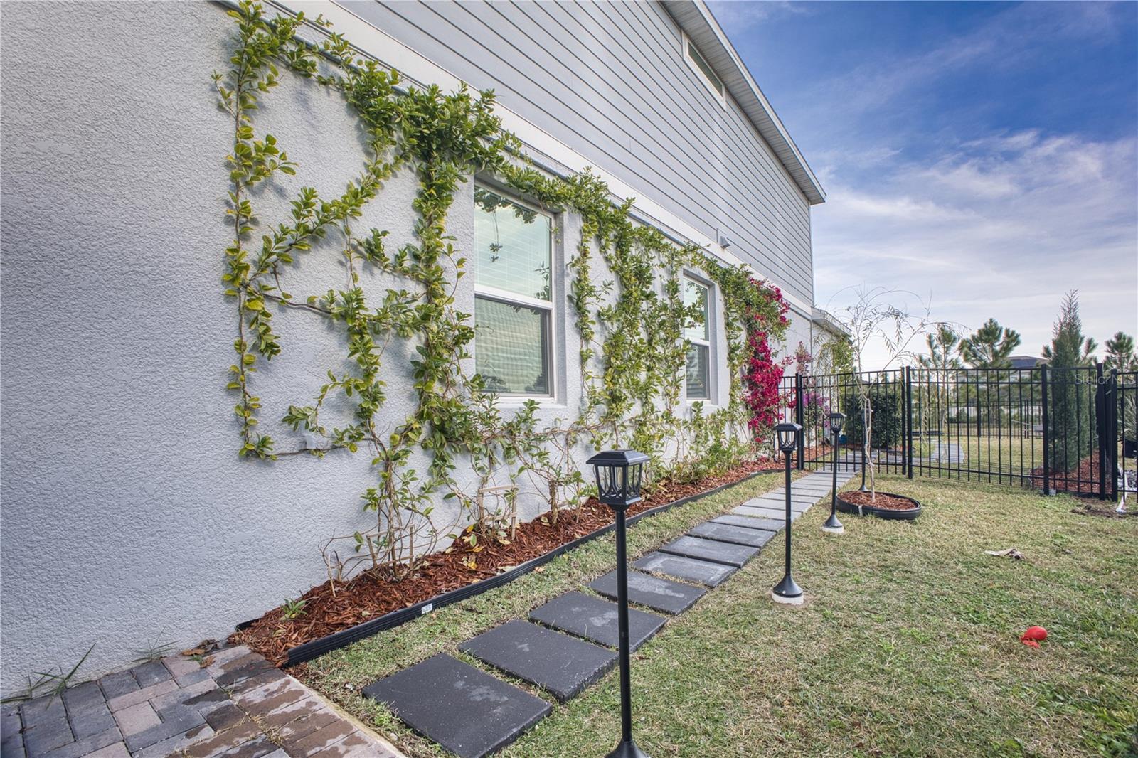 3262 HANGING TIDE STREET photo 4