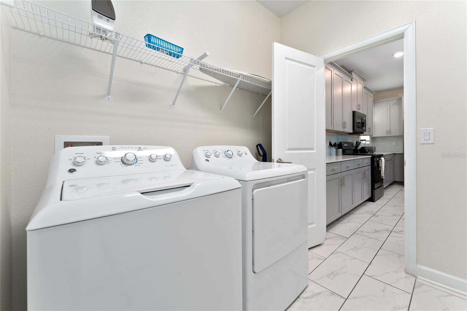 2734 Bookmark Drive — photo 12 of 33