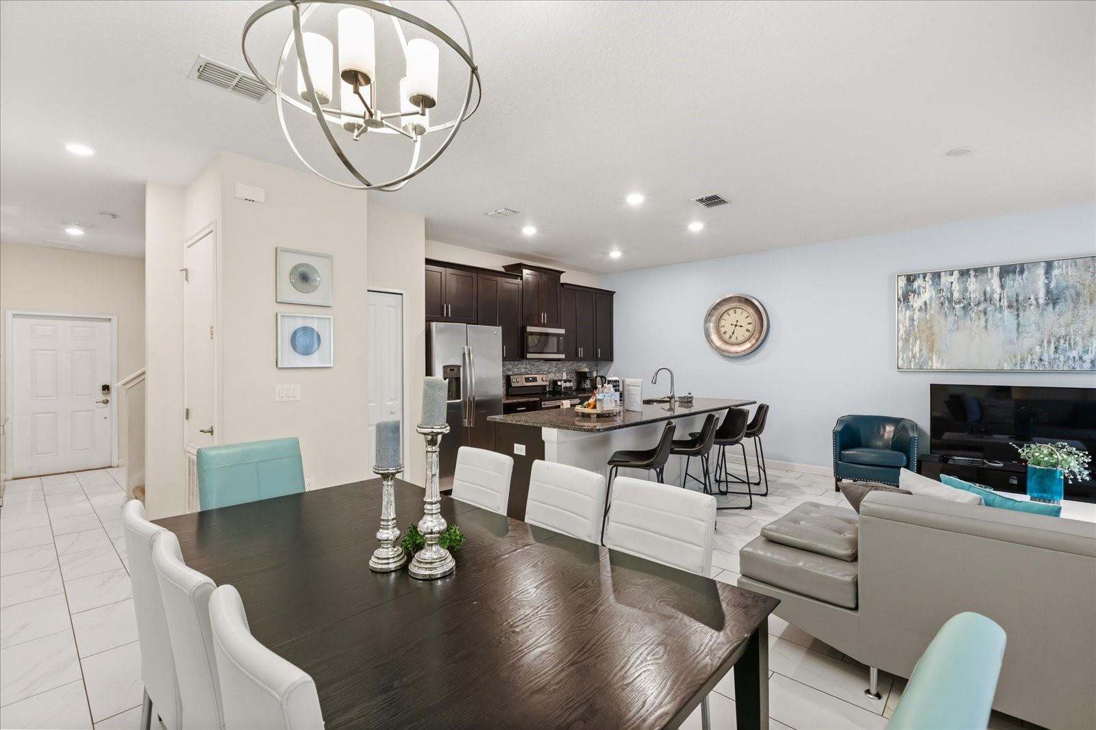 9075 DOGLEG DR photo 5