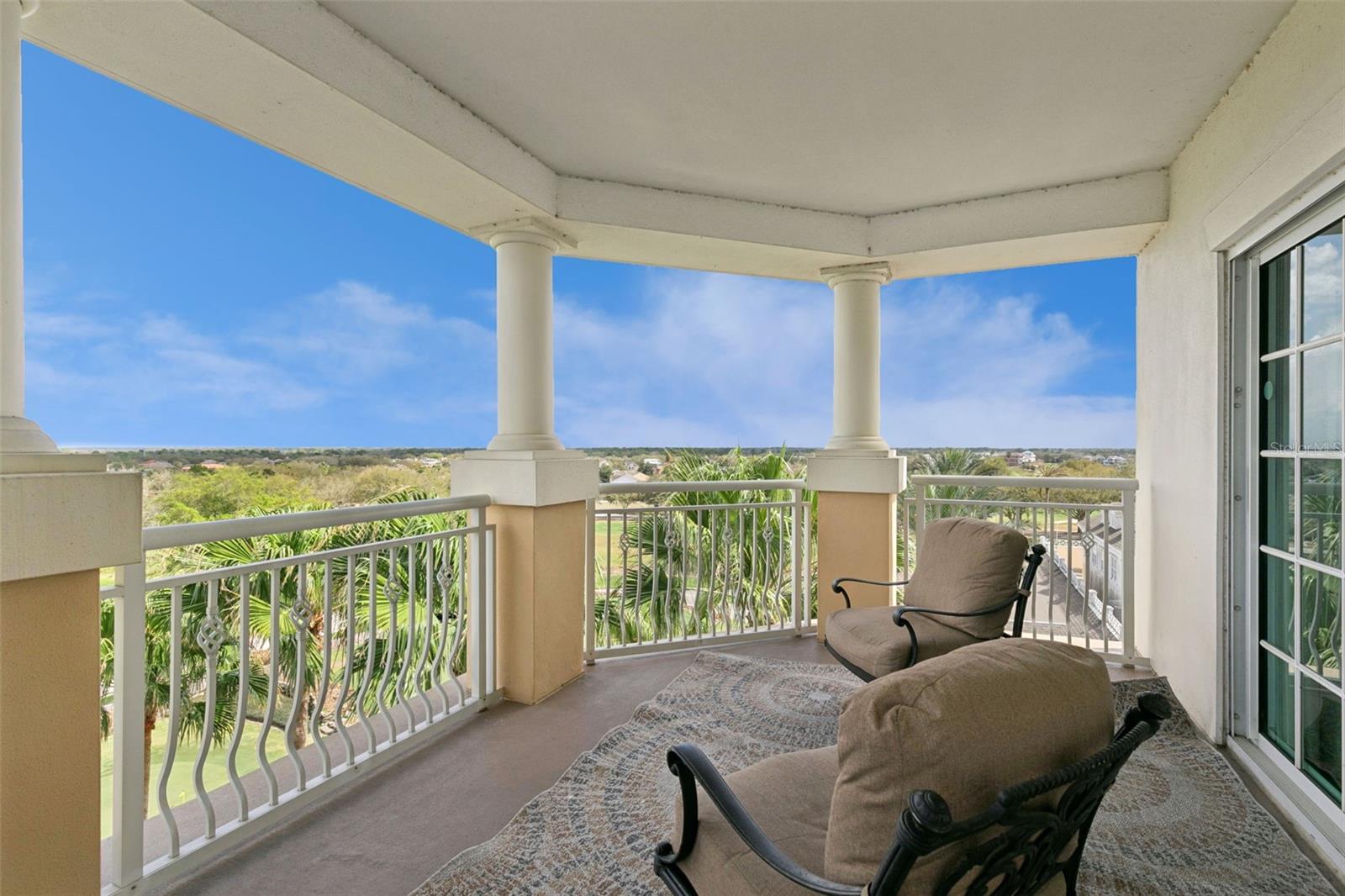 7593 GATHERING DRIVE #401 photo 4