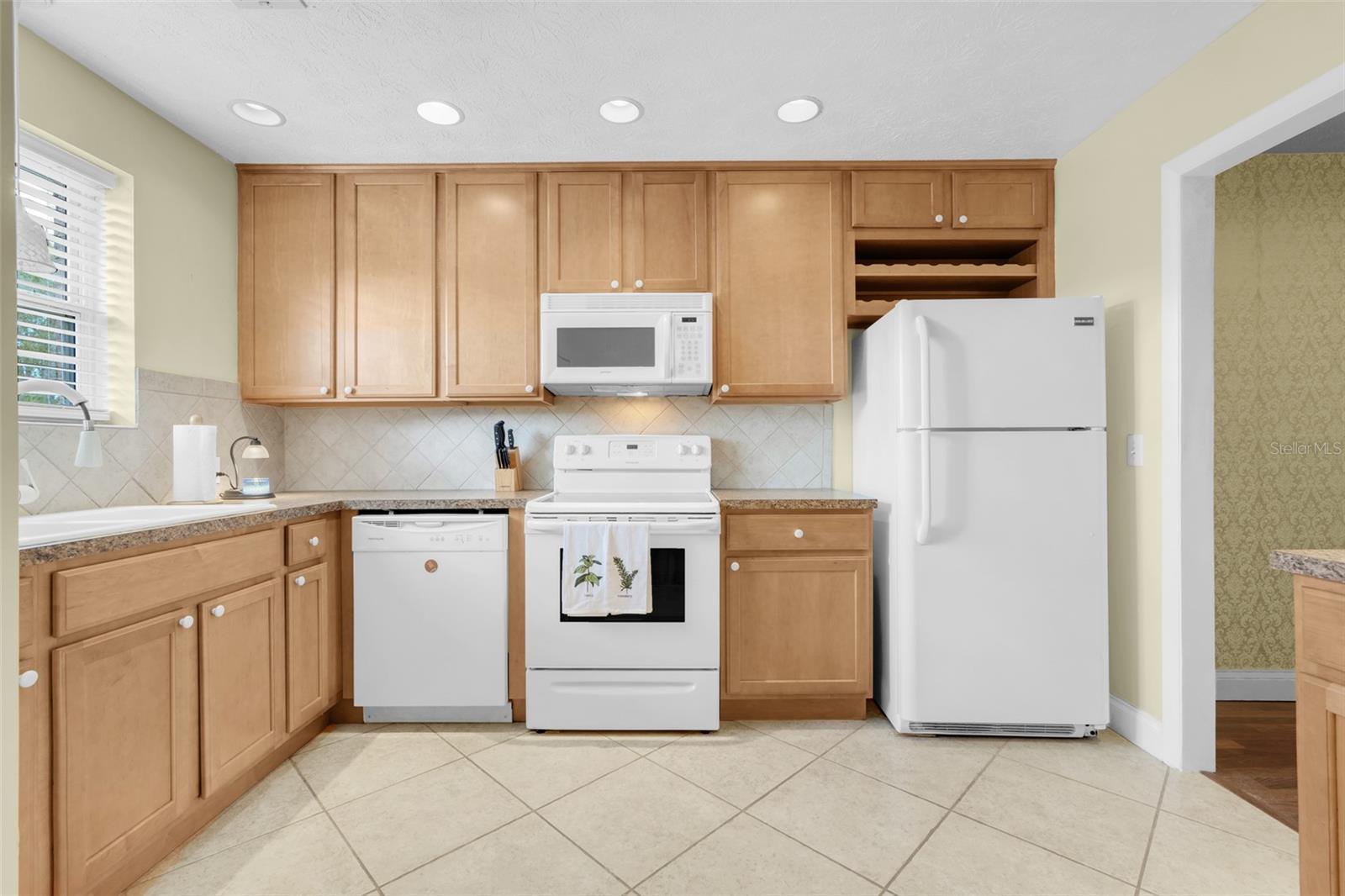 4224 LAKE UNDERHILL ROAD #8B8 photo 3