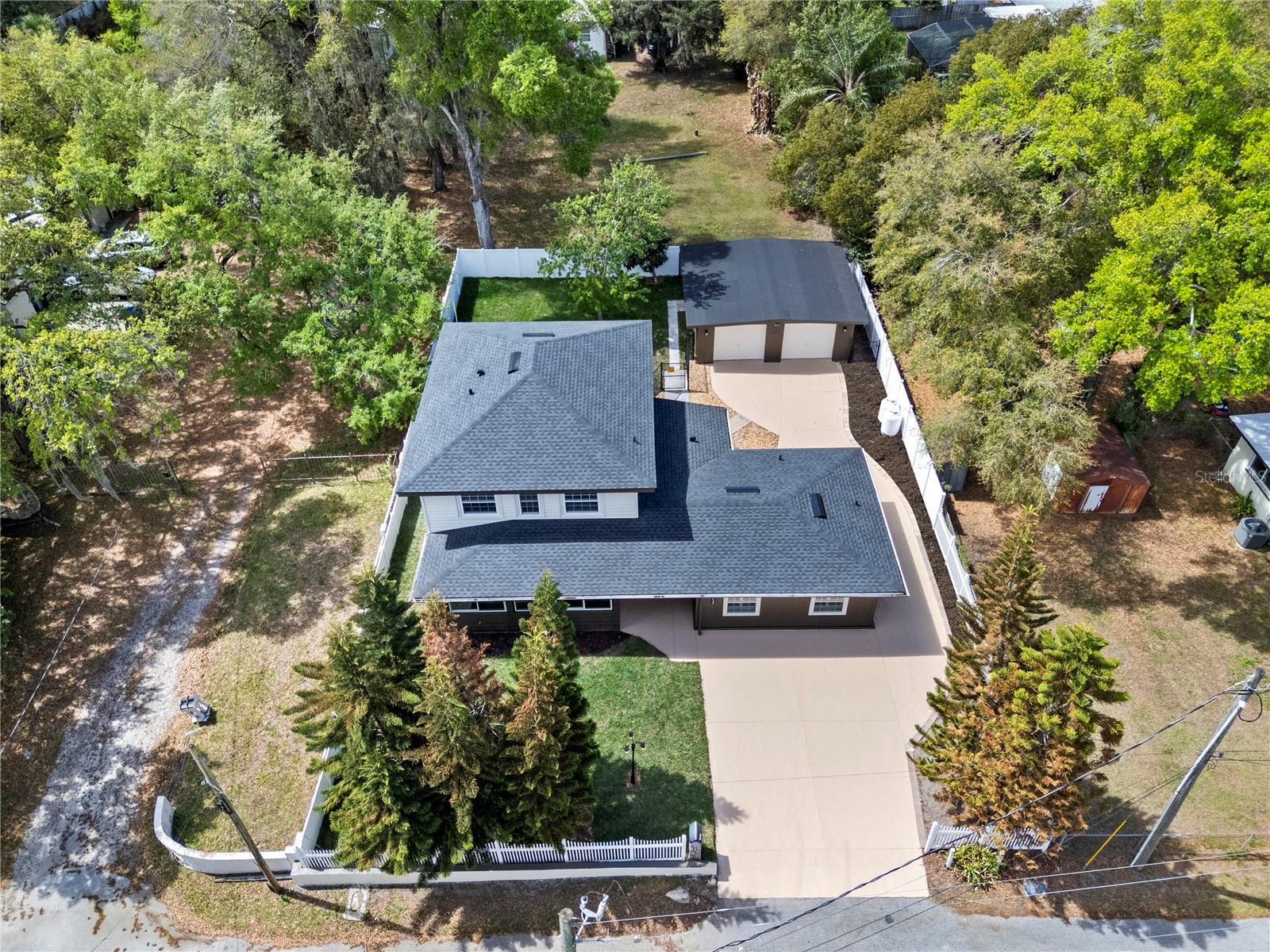 2712 S CRYSTAL LAKE DRIVE photo 2