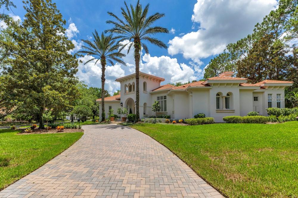 6186 LOUISE COVE DRIVE