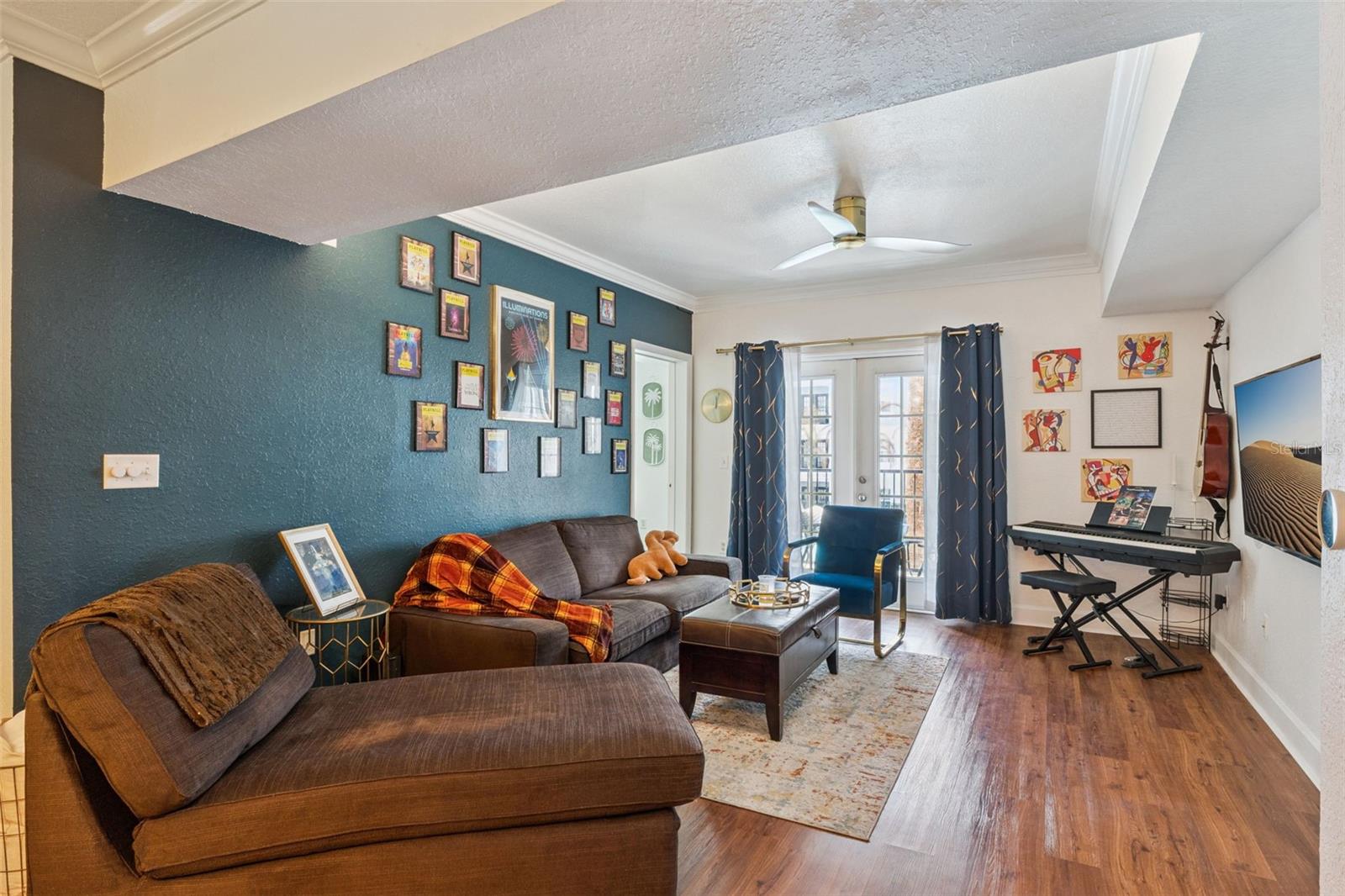 202 E SOUTH STREET #2039 photo 5