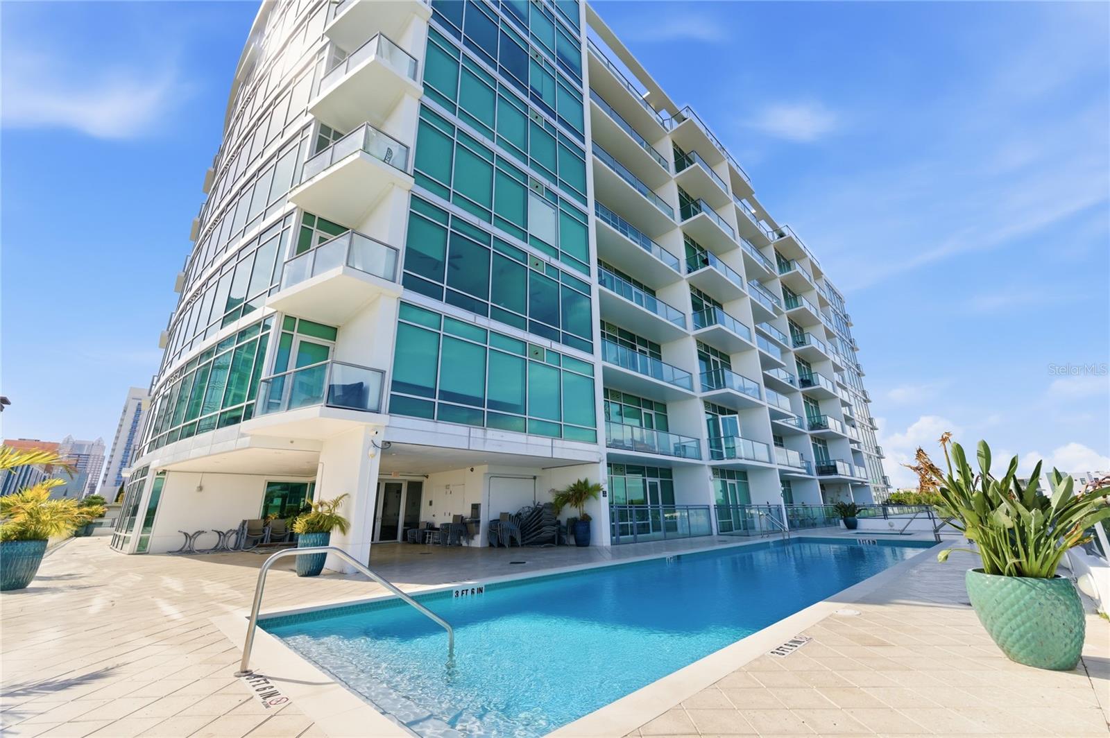 101 S EOLA DRIVE