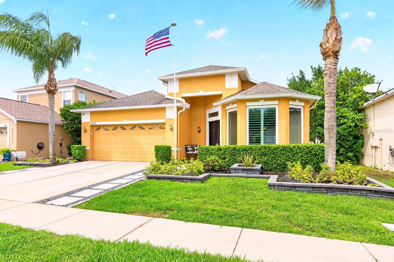 9644 HERON POINTE DRIVE