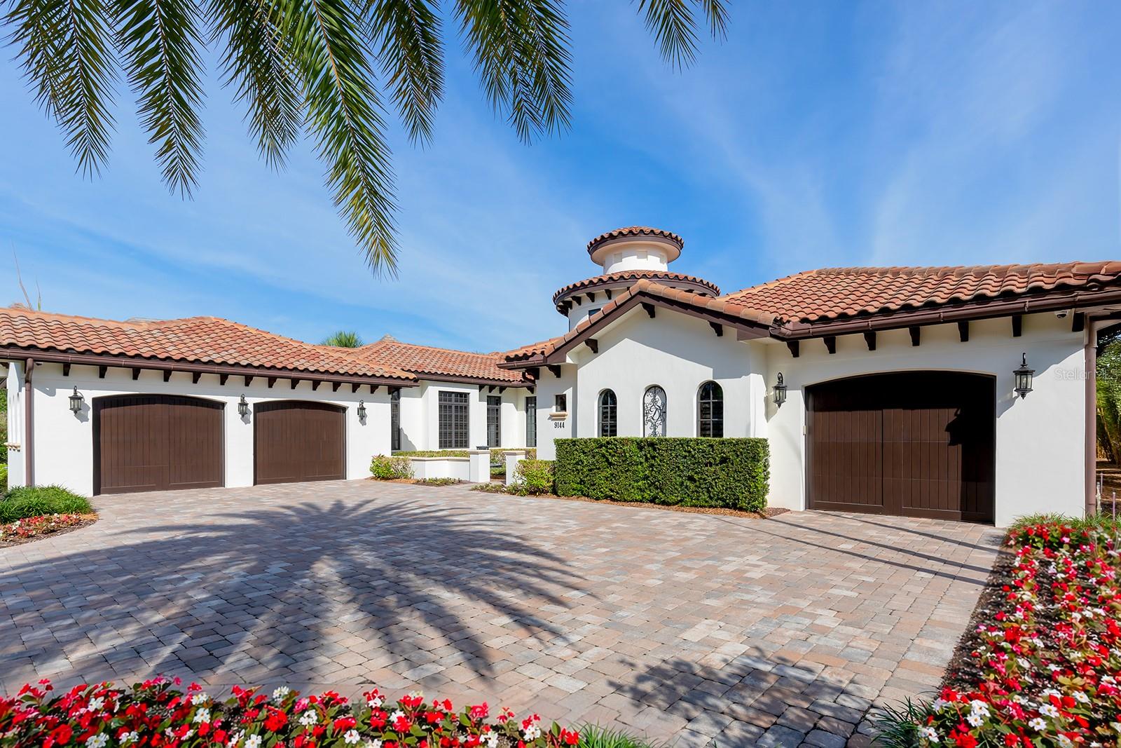 9144 ISLEWORTH GARDENS DRIVE photo 3