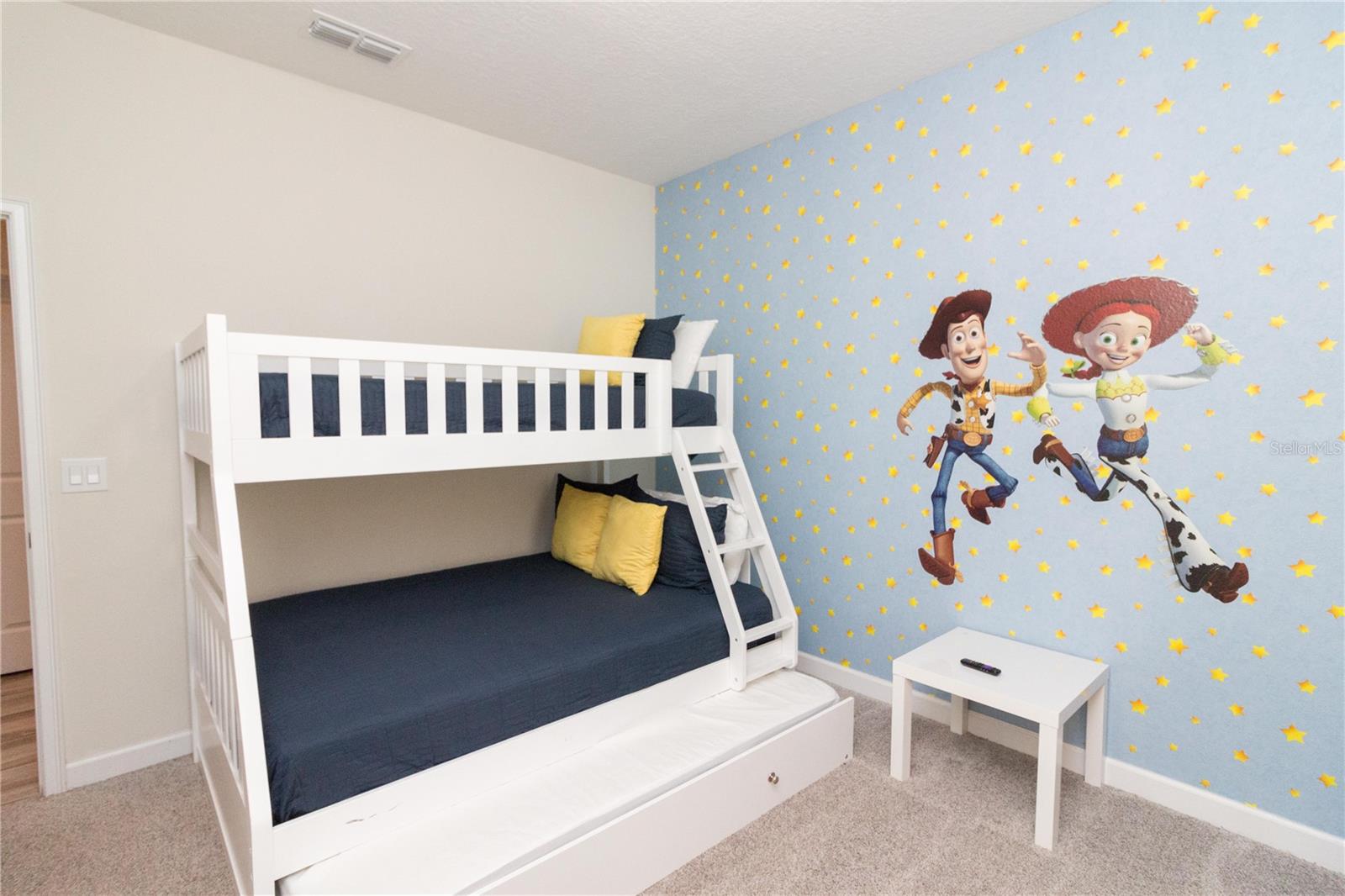 3077 Juliet Drive — photo 5 of 36