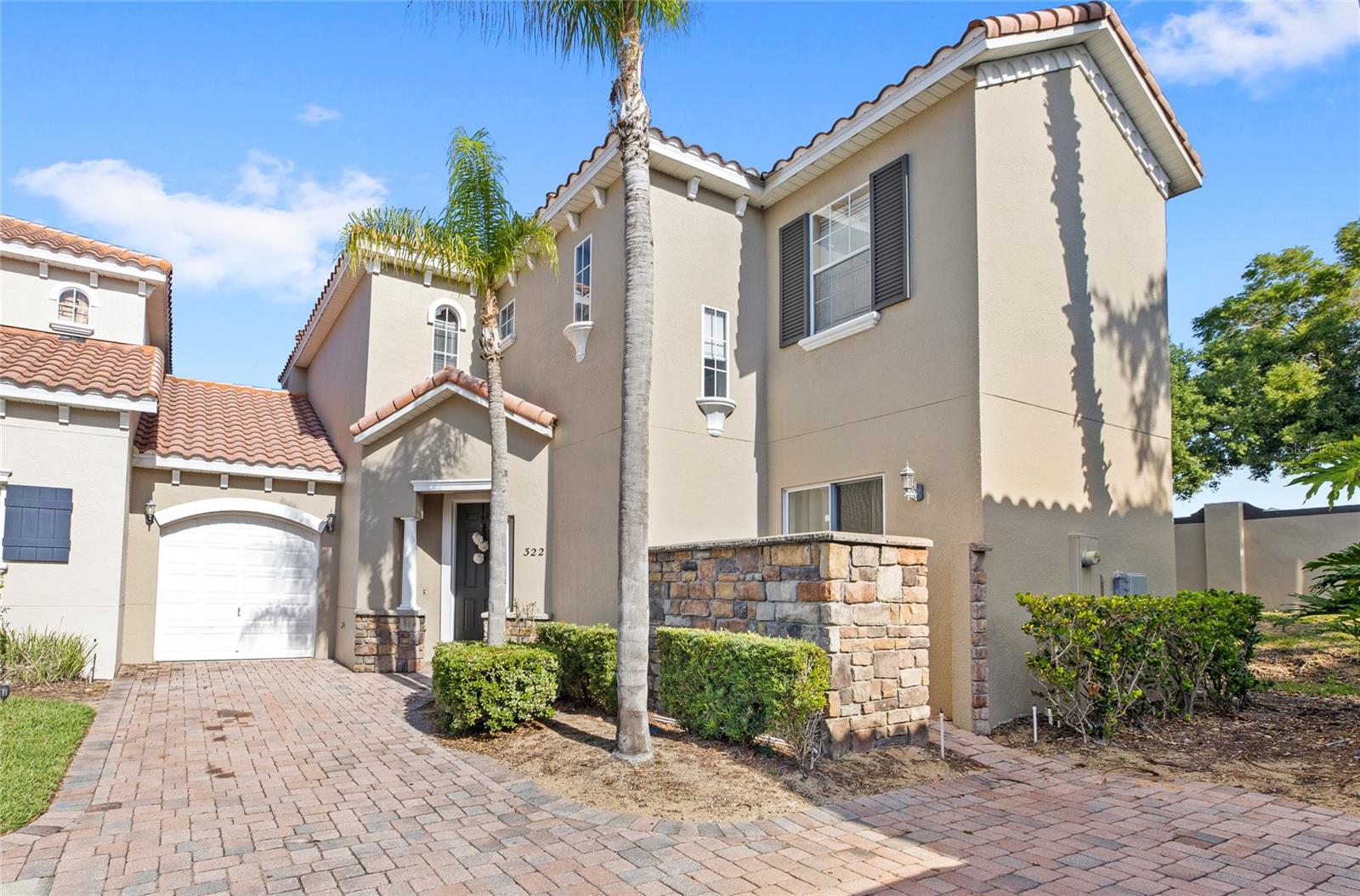 322 BRUNELLO DRIVE photo 2