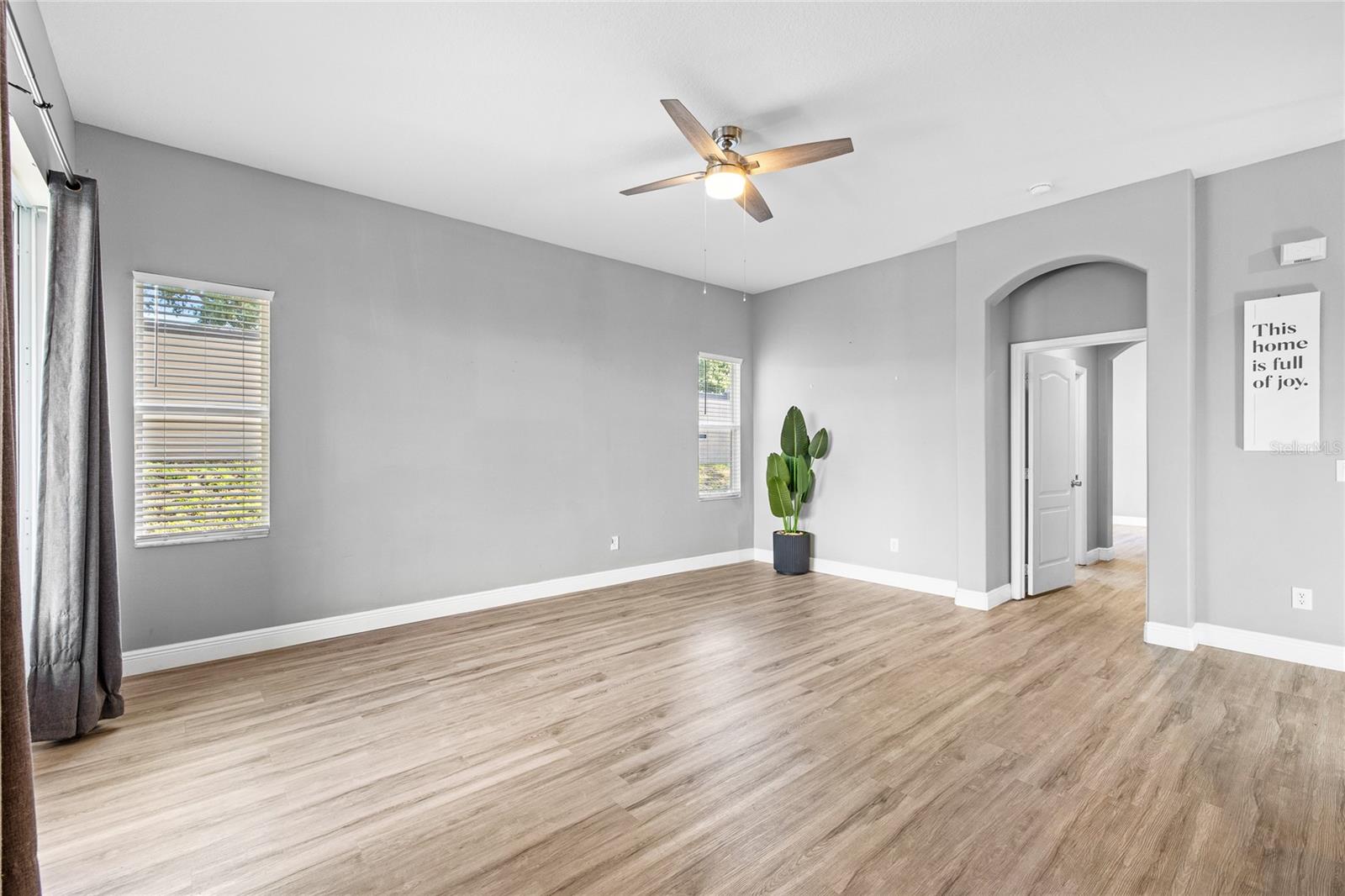 322 BRUNELLO DRIVE photo 4