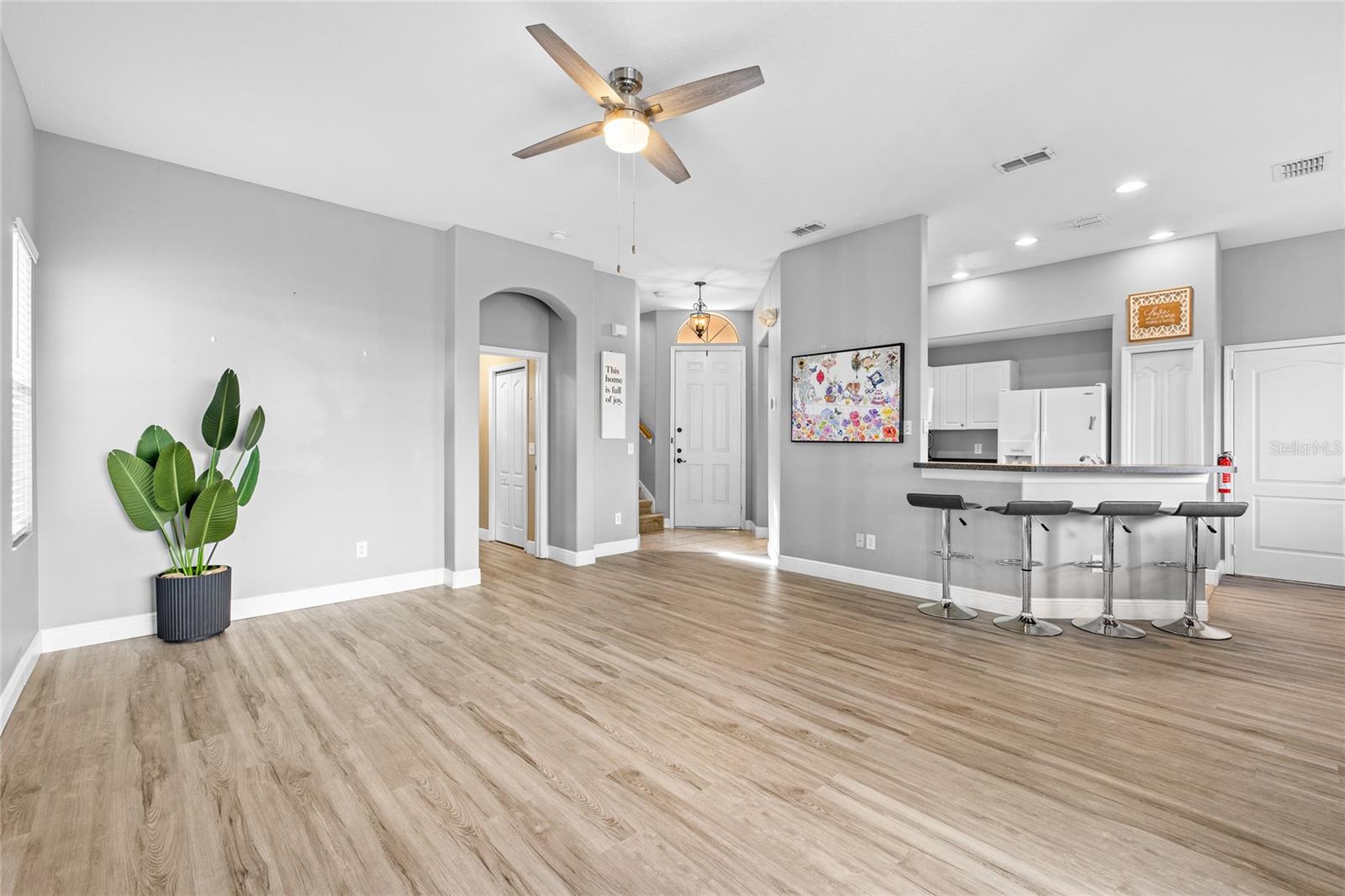 322 BRUNELLO DRIVE photo 5