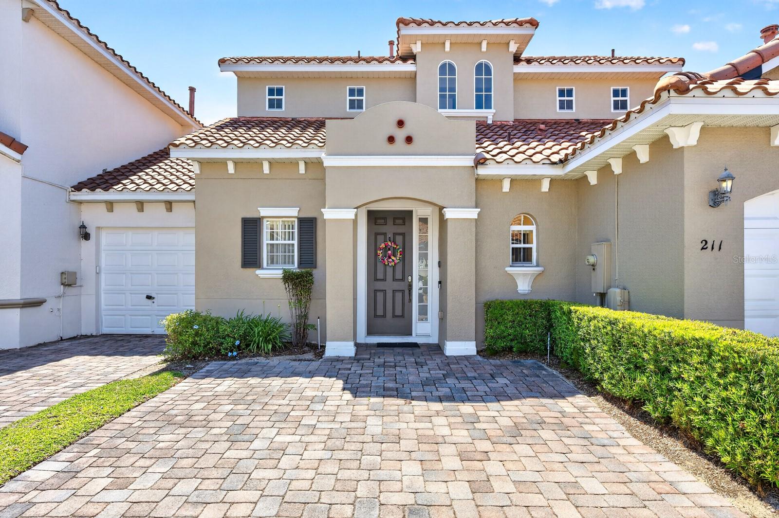 211 BRUNELLO DRIVE photo 2