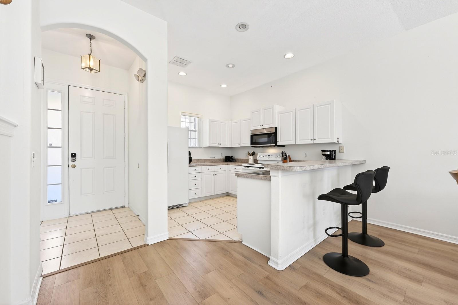 211 BRUNELLO DRIVE photo 4