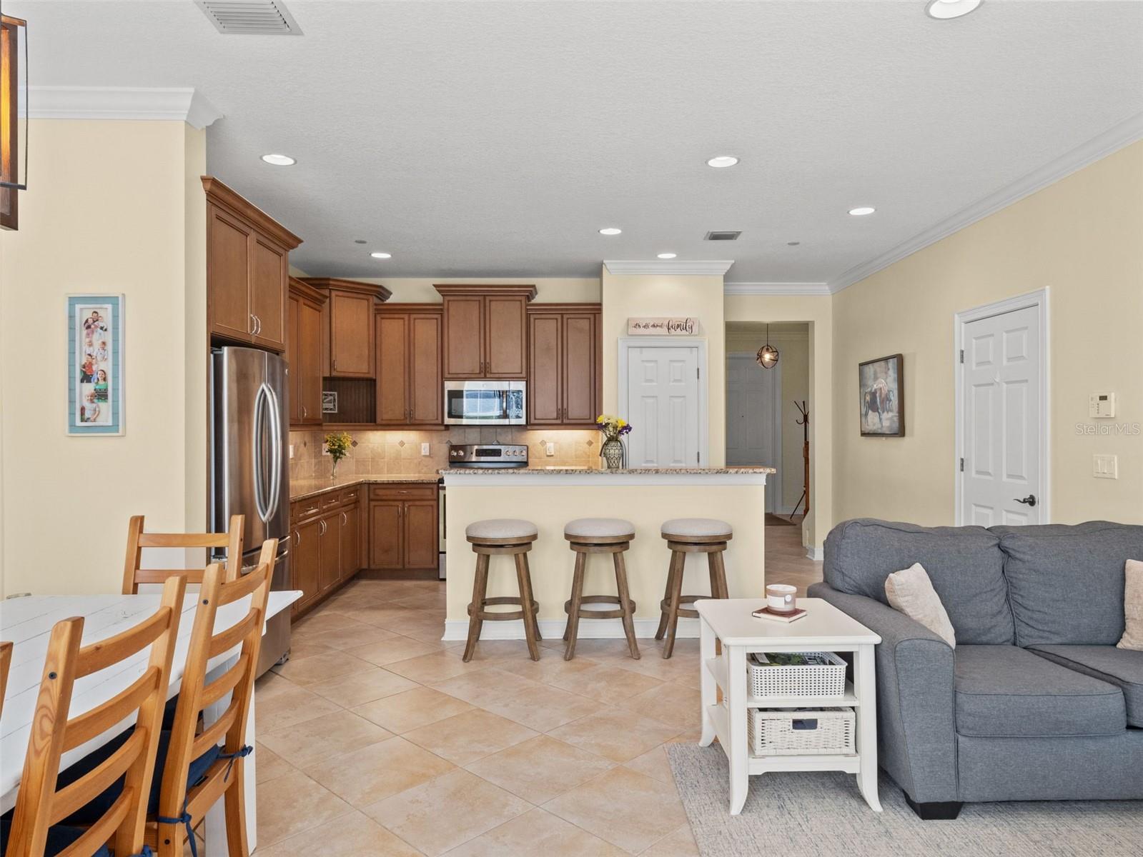 1645 LAKE BALDWIN LANE photo 4