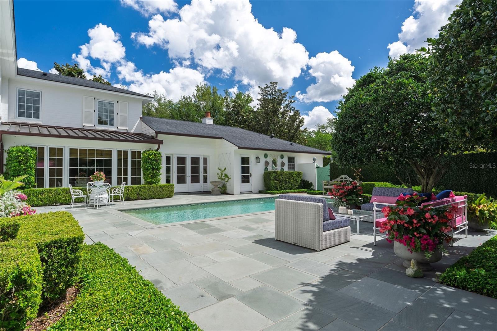 3041 WESTCHESTER AVENUE photo 4