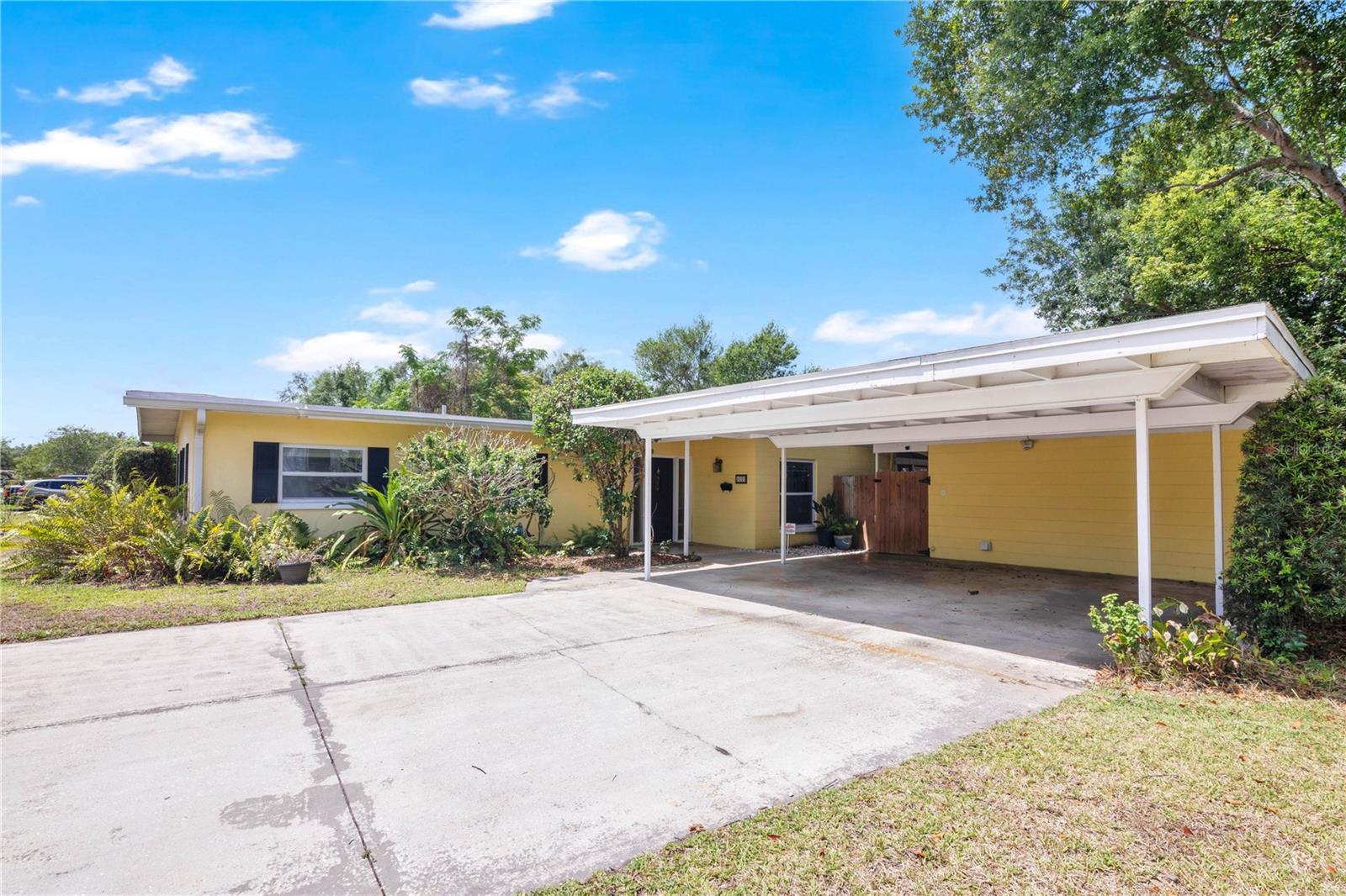 5020 SAINT MARIE AVENUE photo 3
