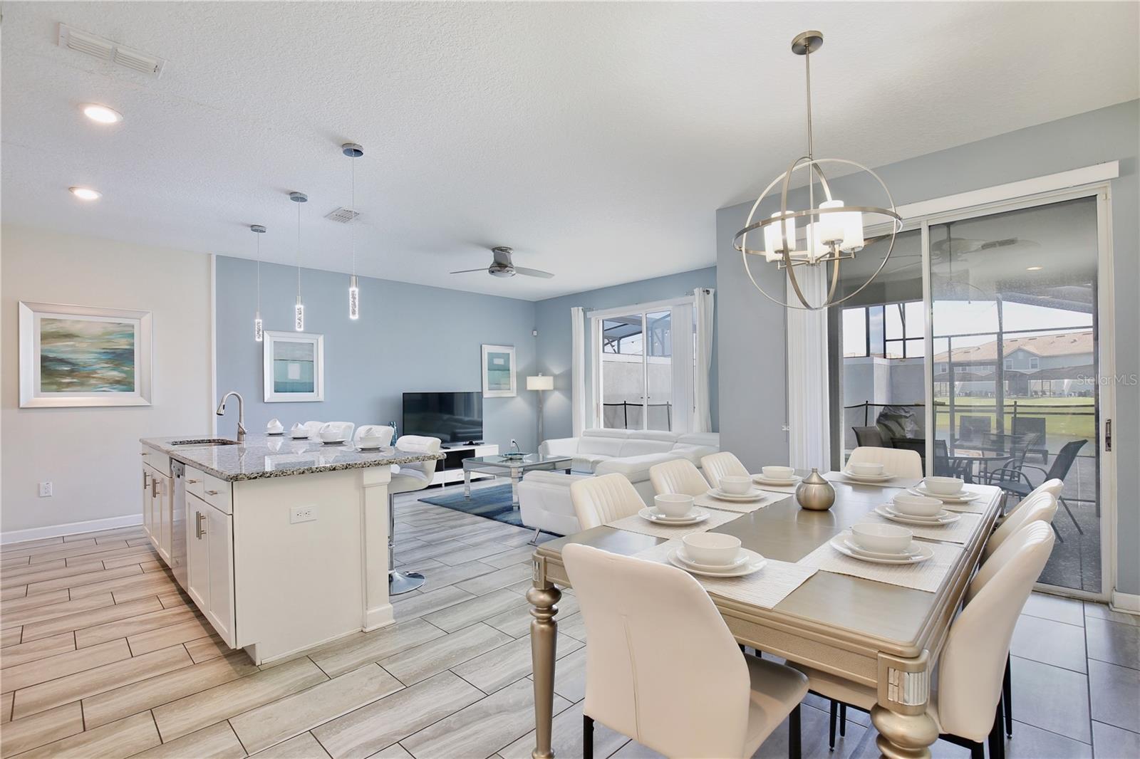 4887 Romeo Circle — photo 4 of 5