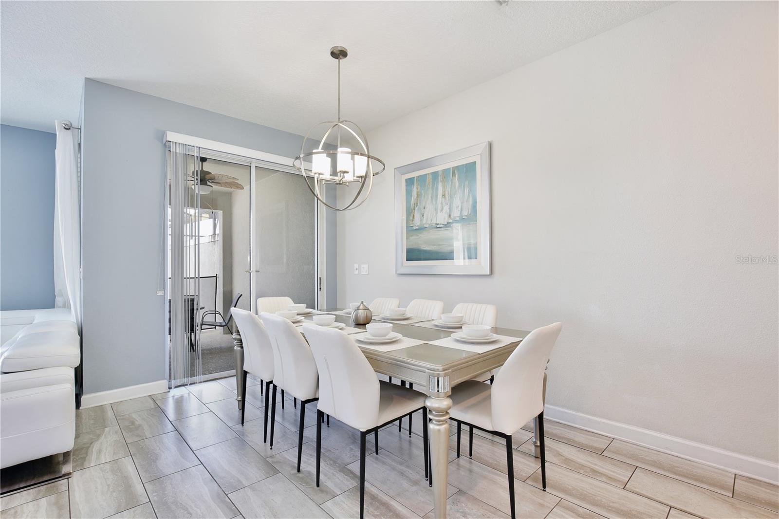 4887 Romeo Circle — photo 5 of 5