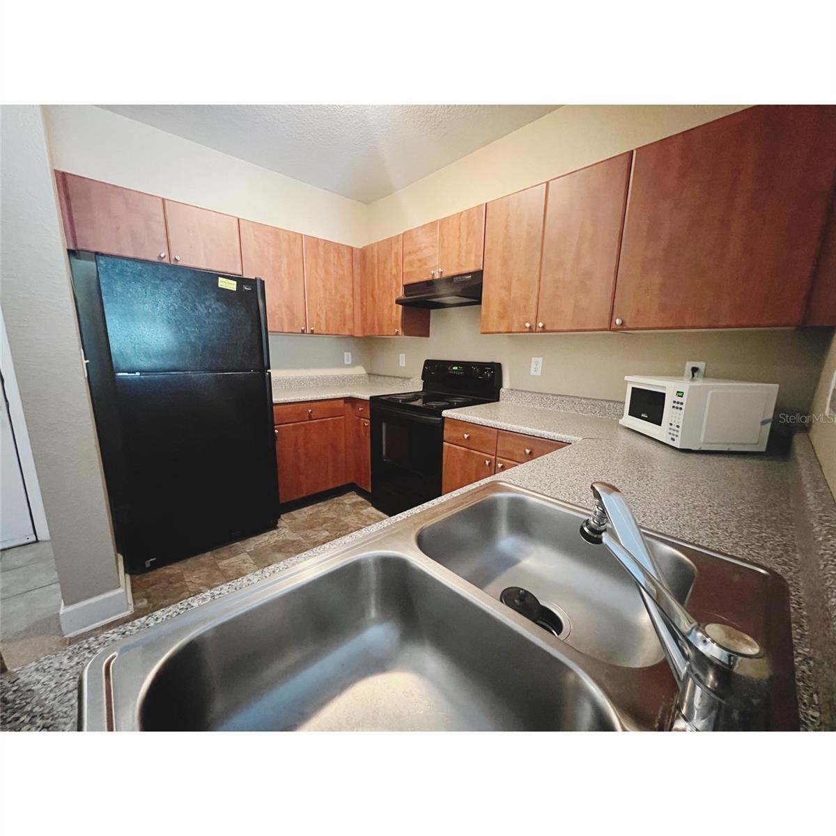 304 E SOUTH STREET #3019 photo 4
