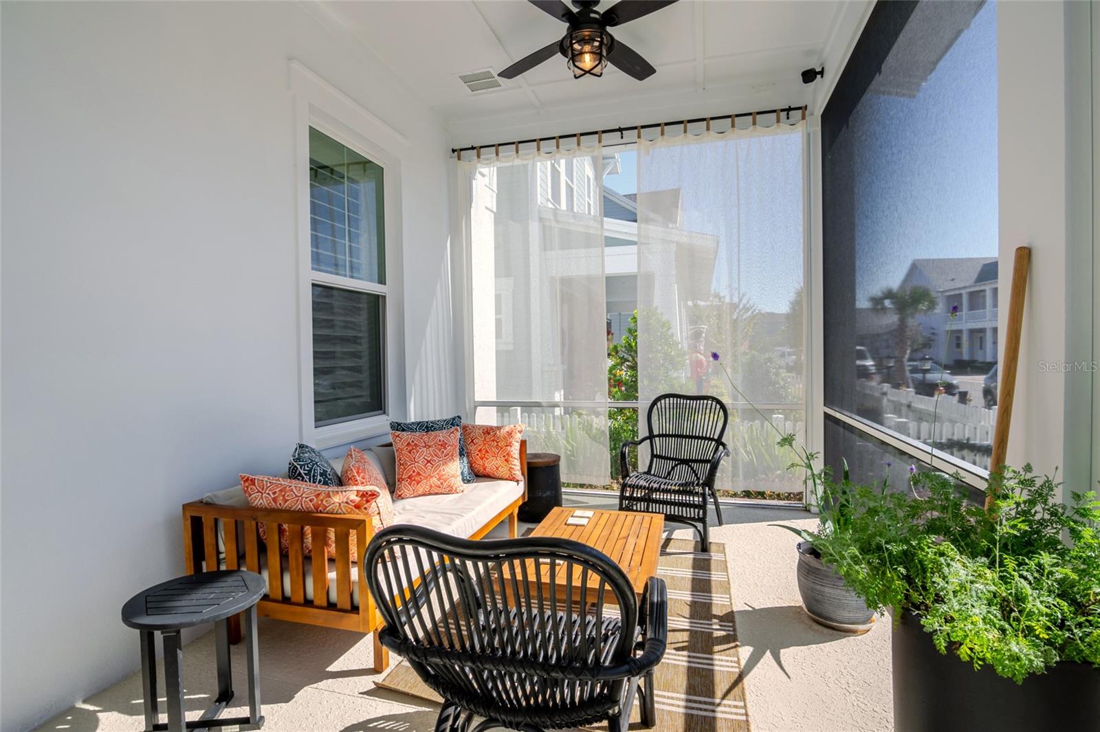 1101 EAGLES PASS WAY photo 5