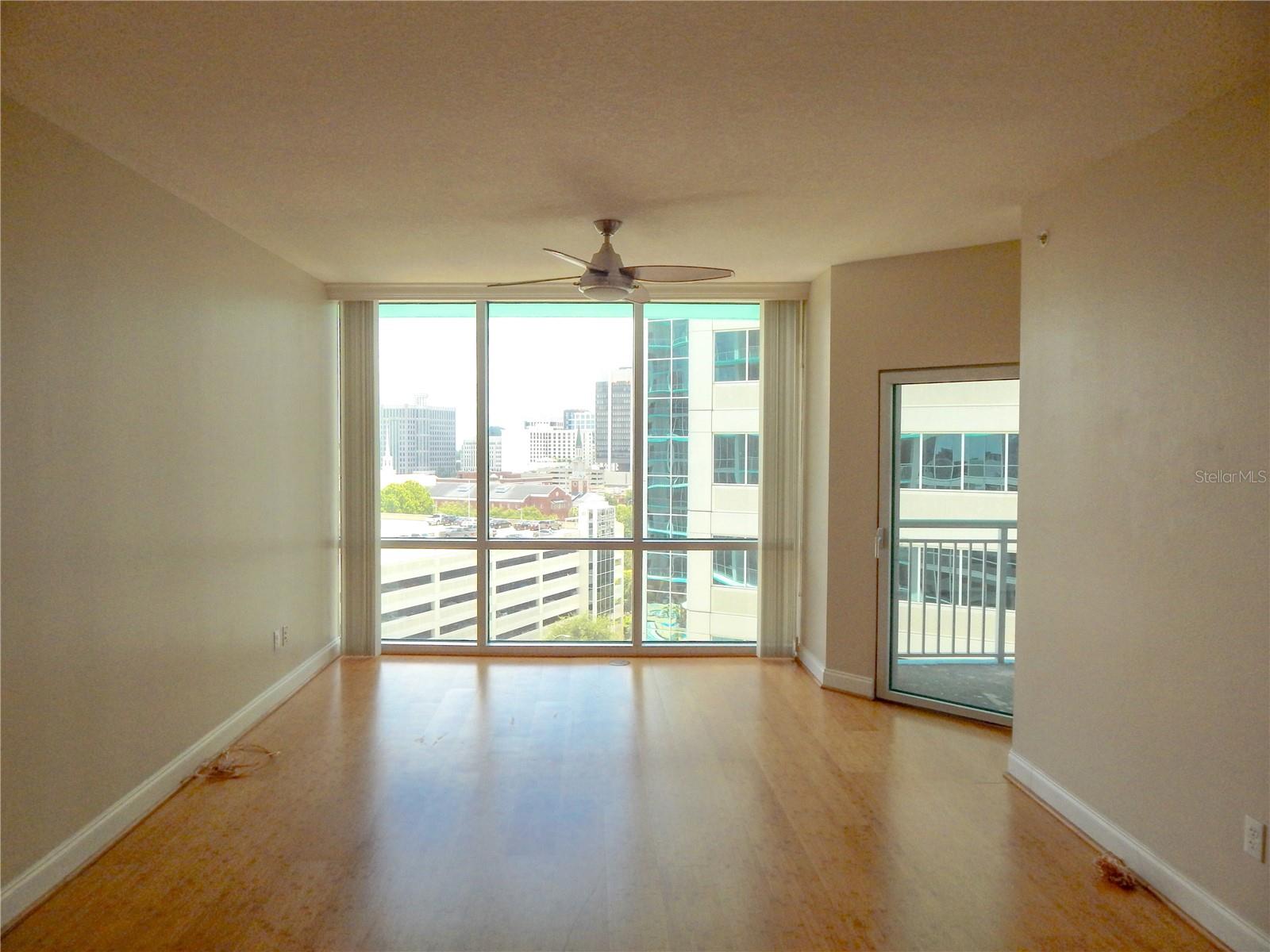 322 E CENTRAL BOULEVARD #1104 photo 4