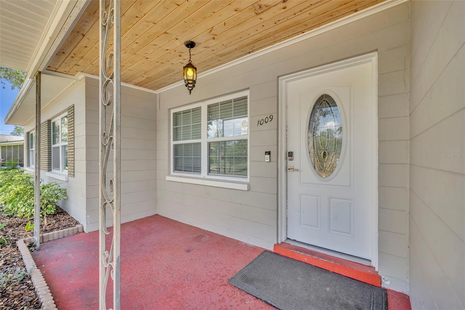 1009 LAKE BELL DRIVE photo 3