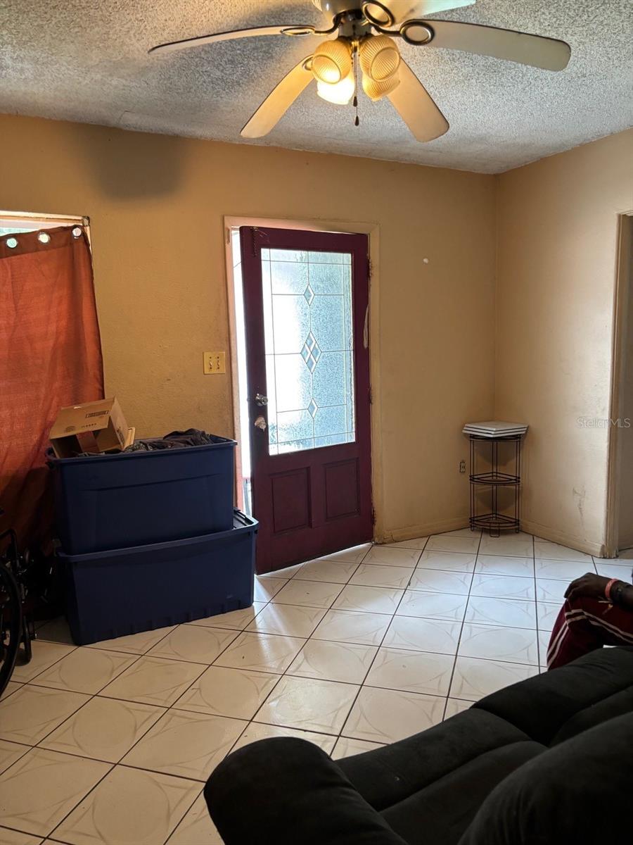 1014 37TH STREET photo 3