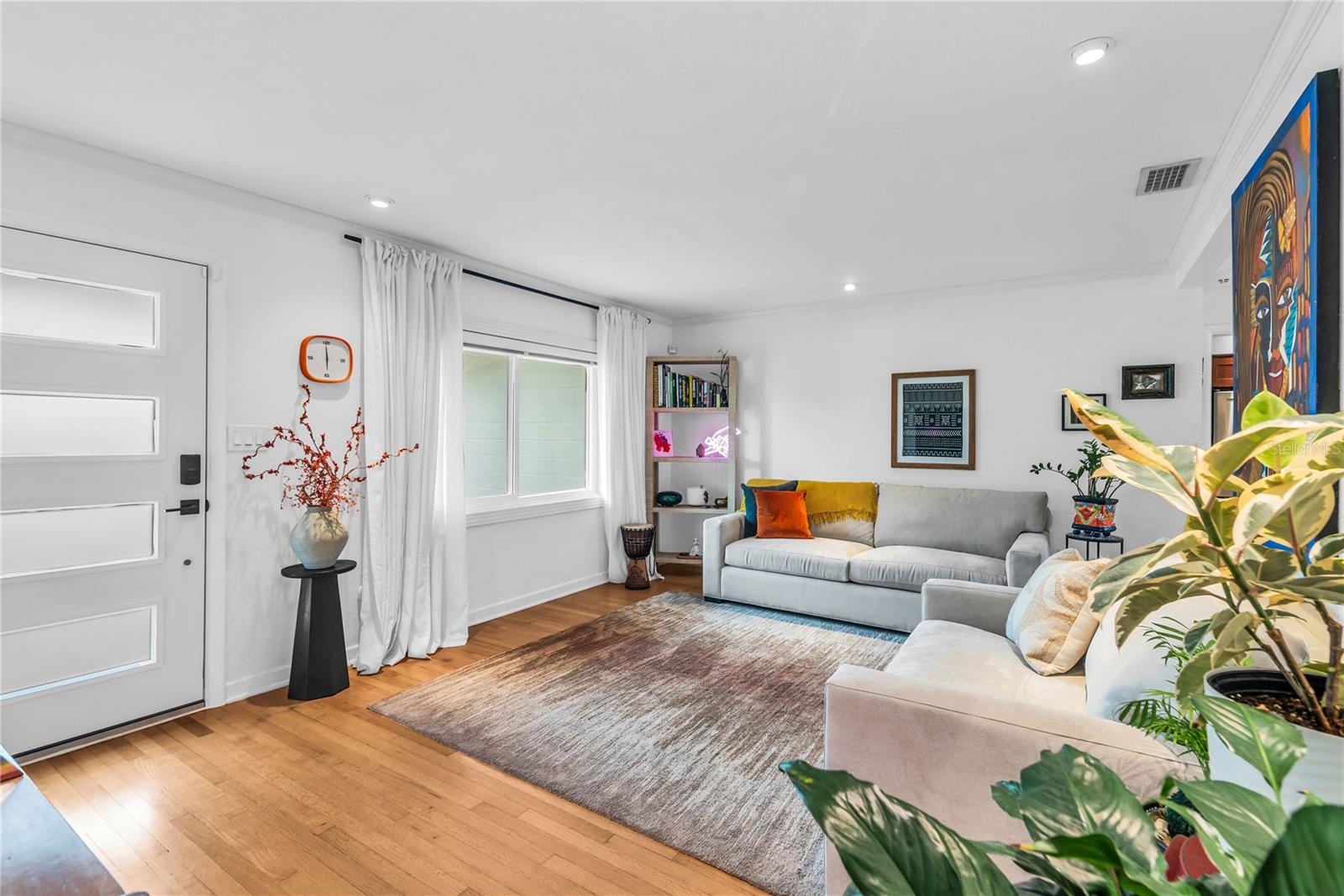 303 E JERSEY STREET photo 4