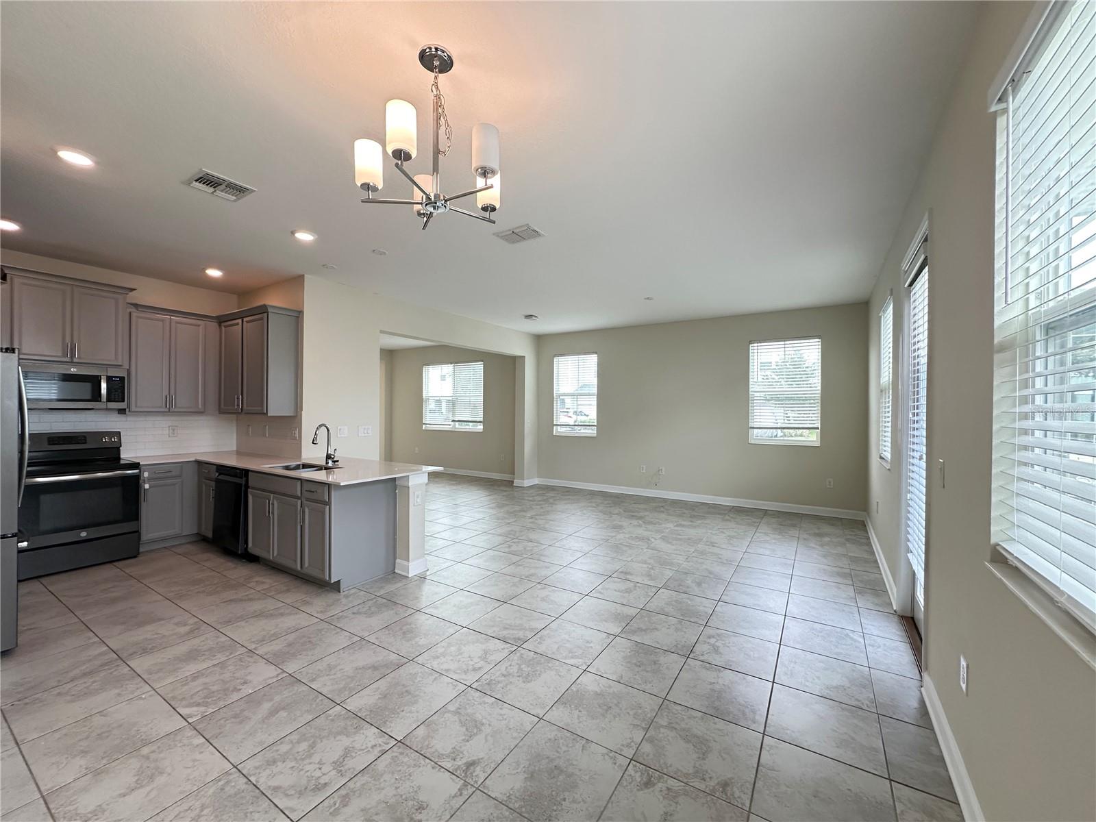 2900 Title Street — photo 12 of 26