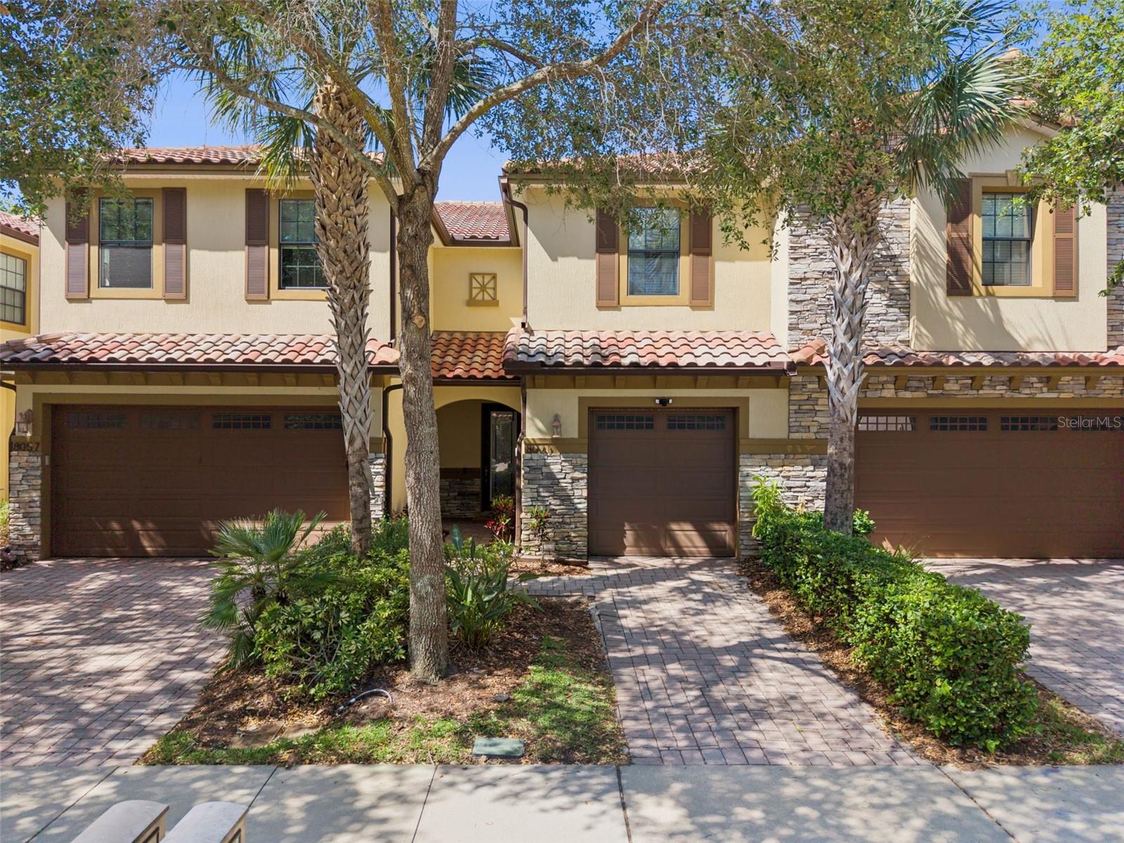 8061 PRESTBURY DRIVE