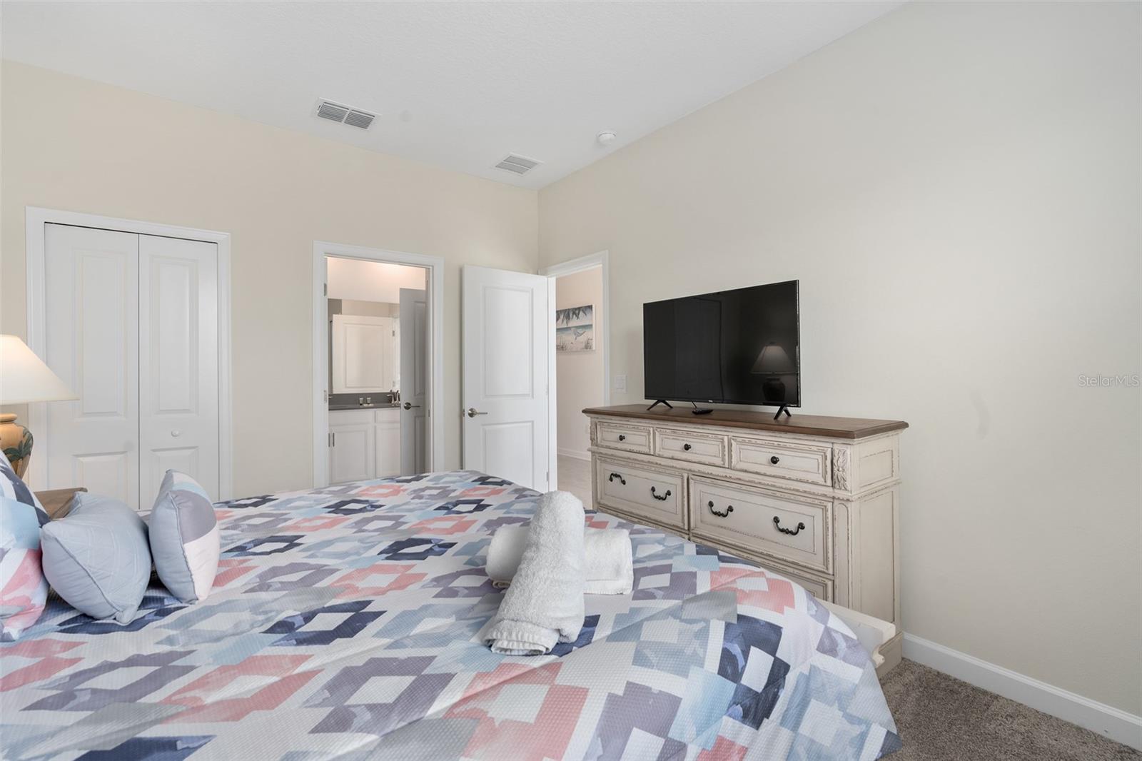 2855 Bookmark Drive — photo 15 of 47