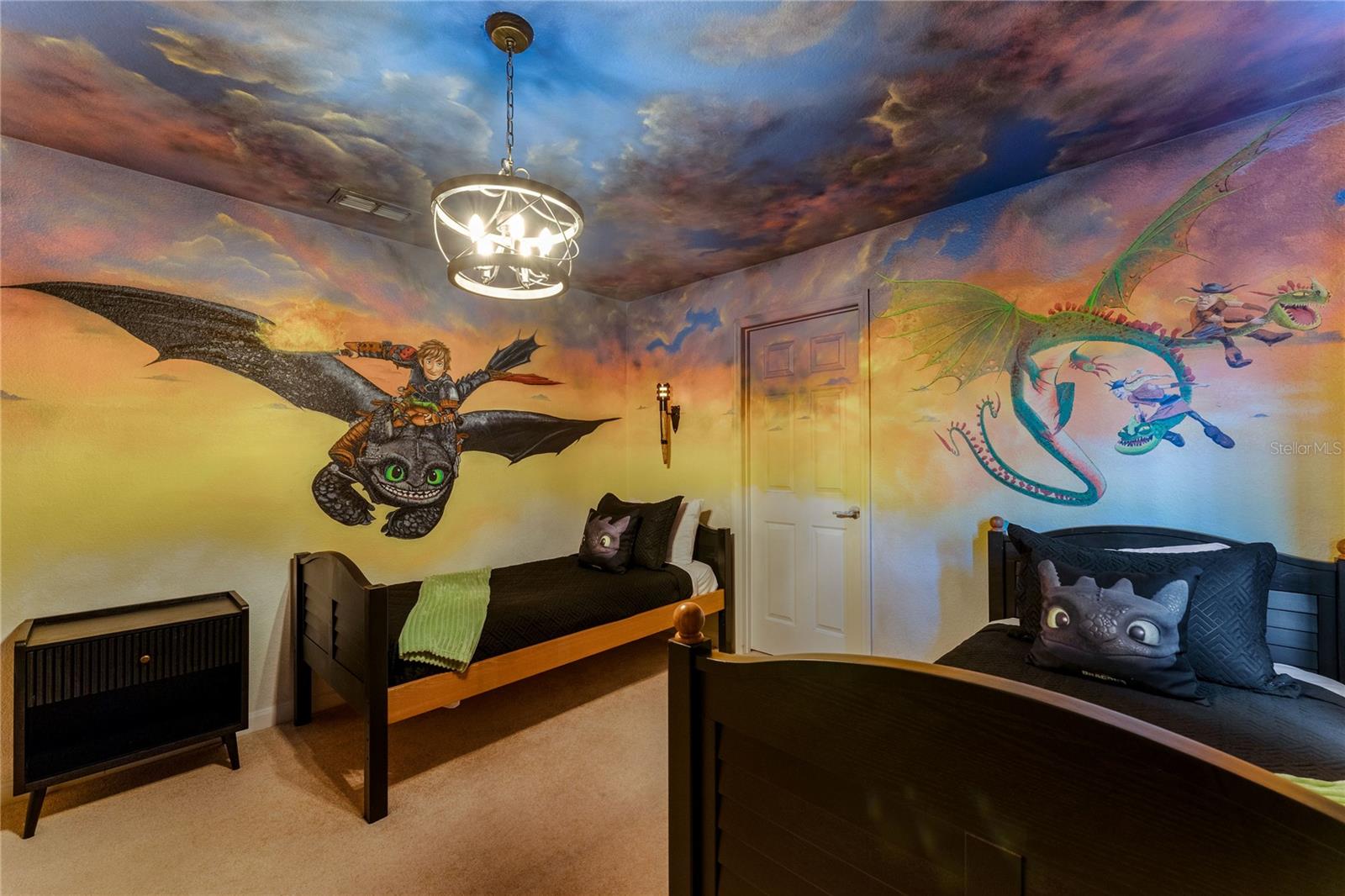 2623 Pawnall Street — photo 3 of 26