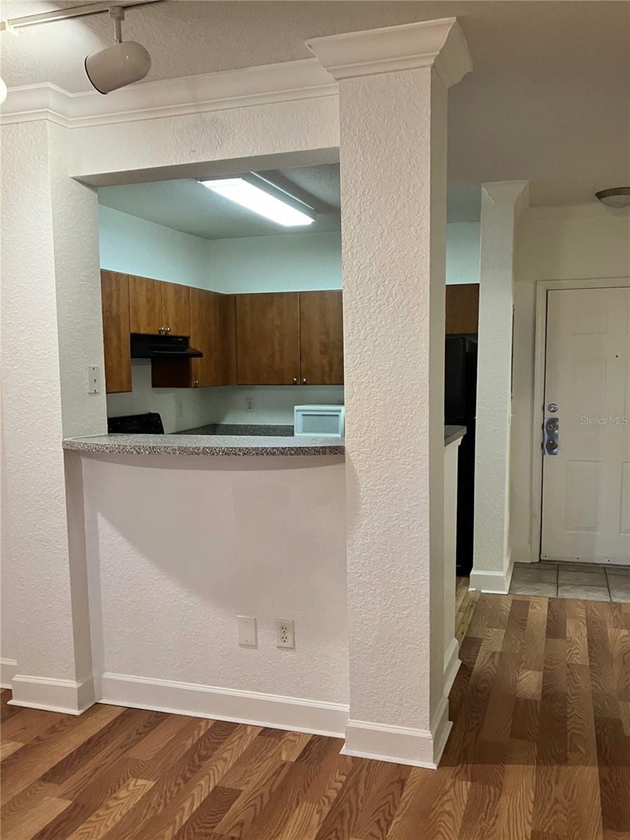 304 E SOUTH STREET #2029 photo 4