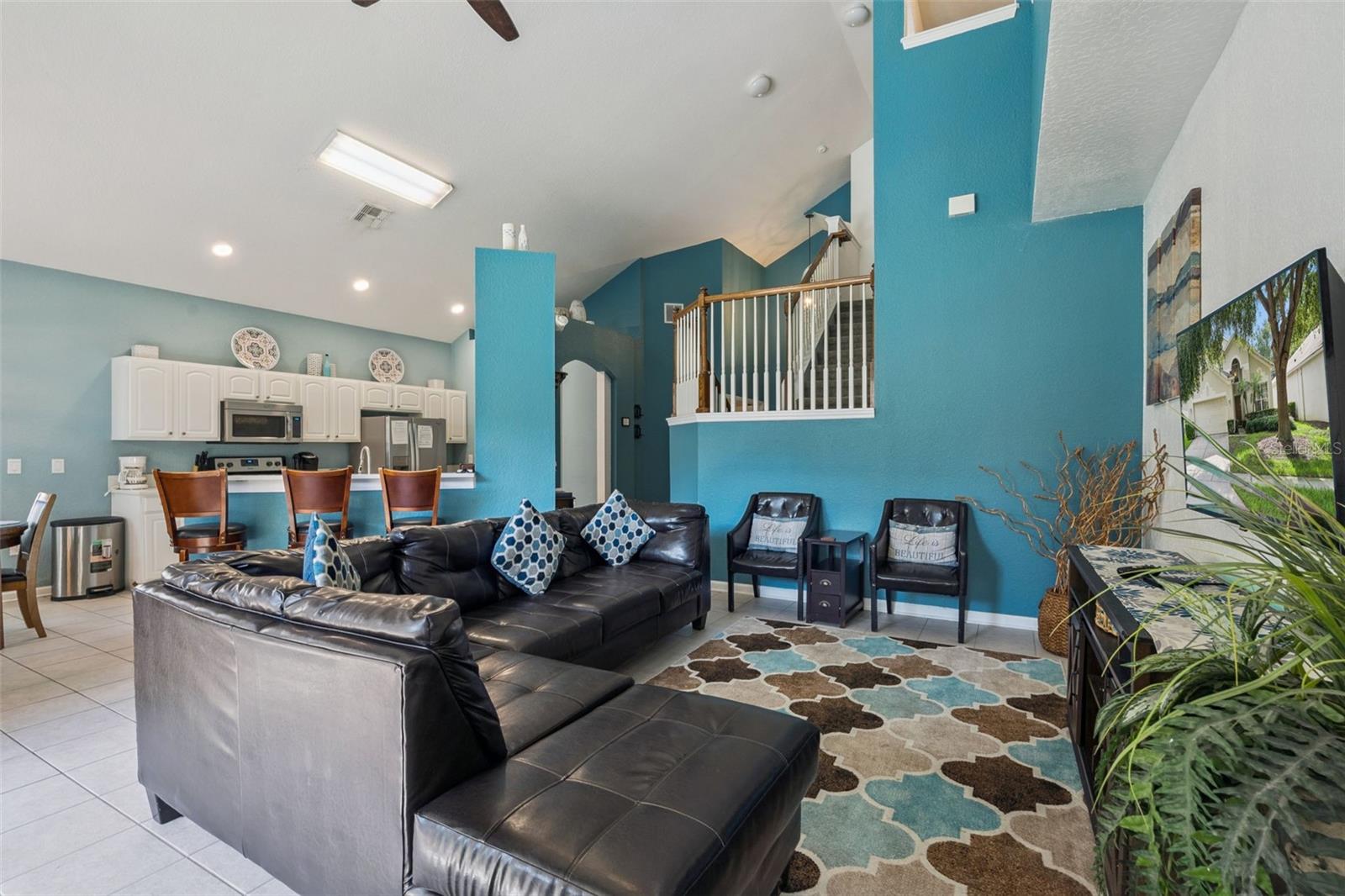 2648 Daulby Street — photo 3 of 60