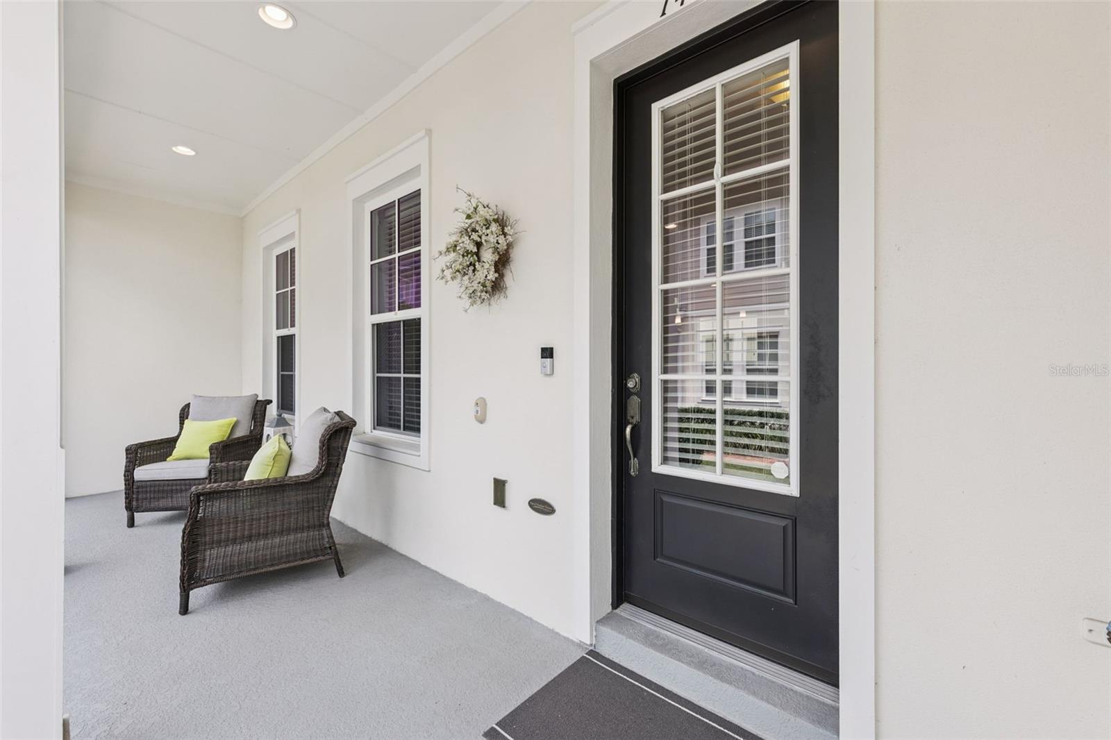 1426 RESOLUTE STREET photo 4