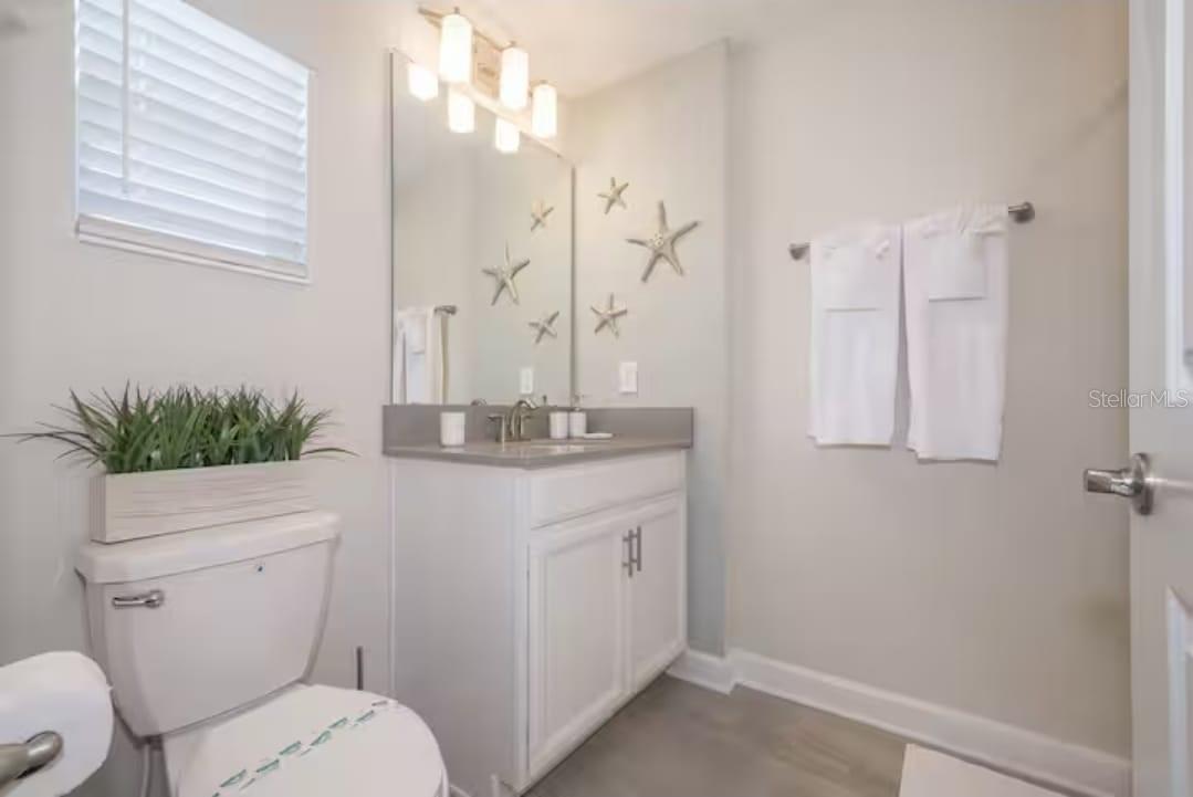 4975 Windermere Avenue — photo 20 of 36